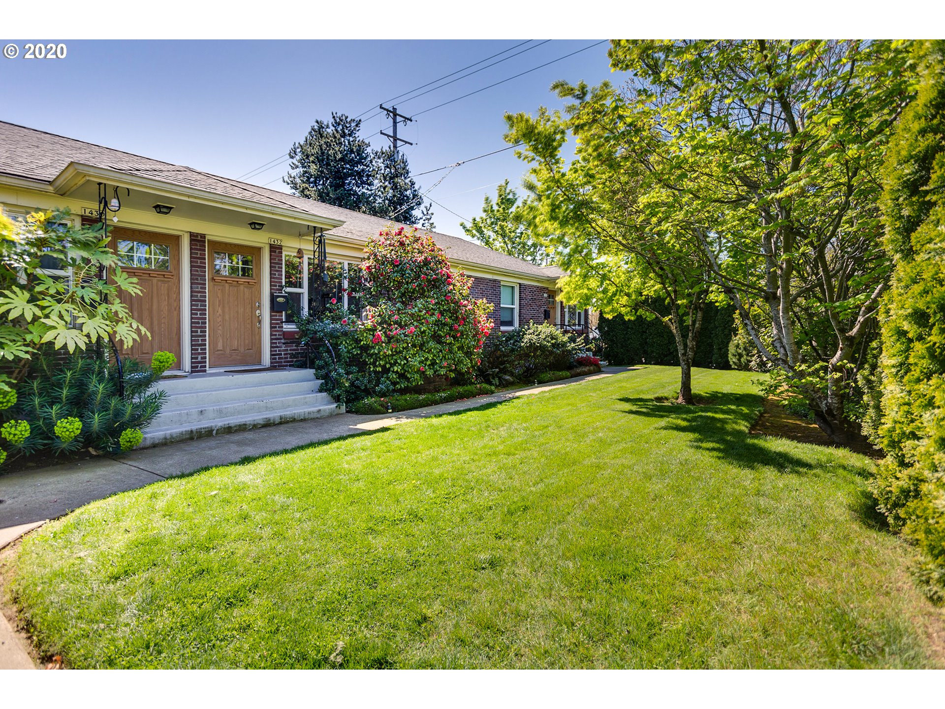 Photo #2: 20437404 Listing 