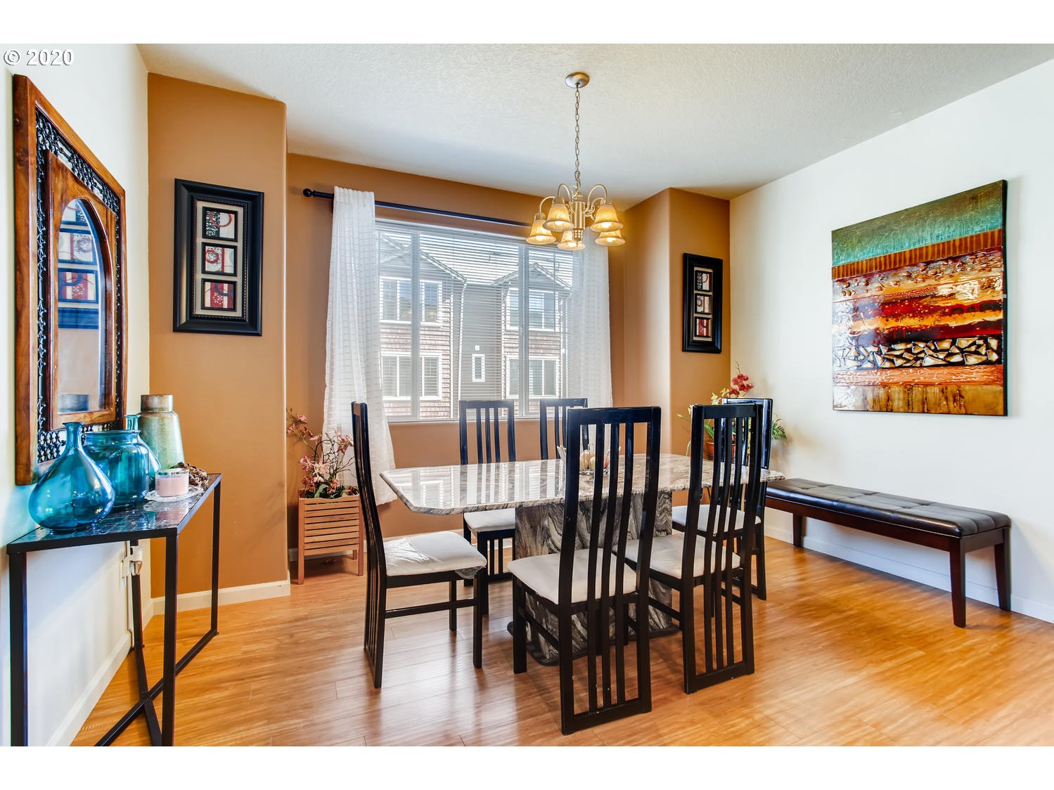 Photo #6: 20442032 Listing 
