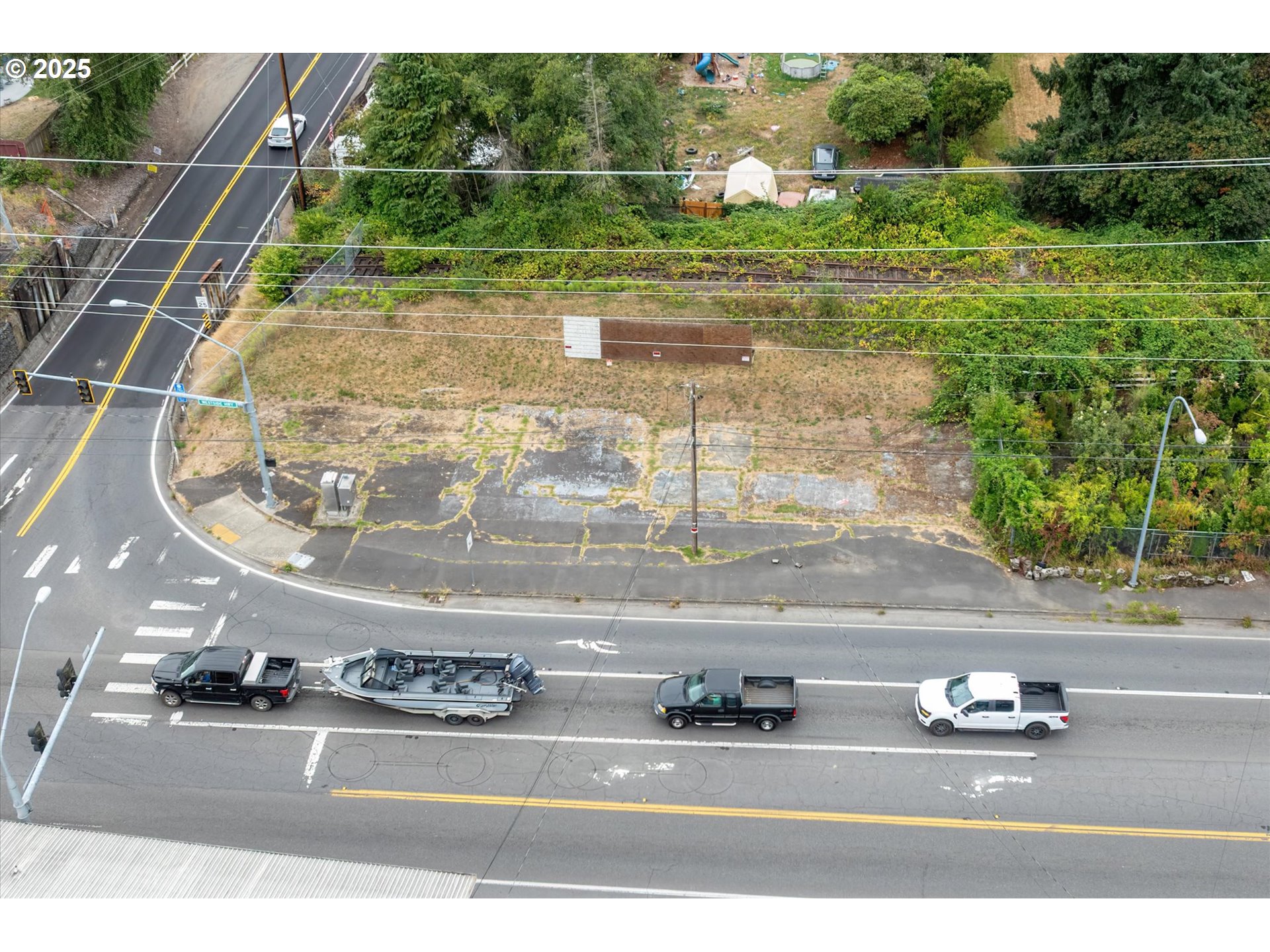 63817 WALLACE RD, Coos Bay, OR, 97420