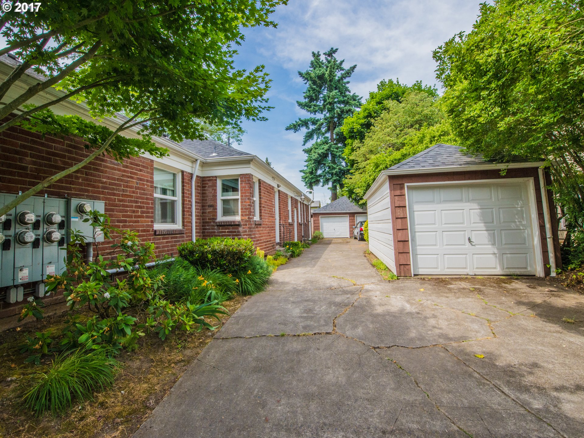 Photo #3: 20450886 Listing 