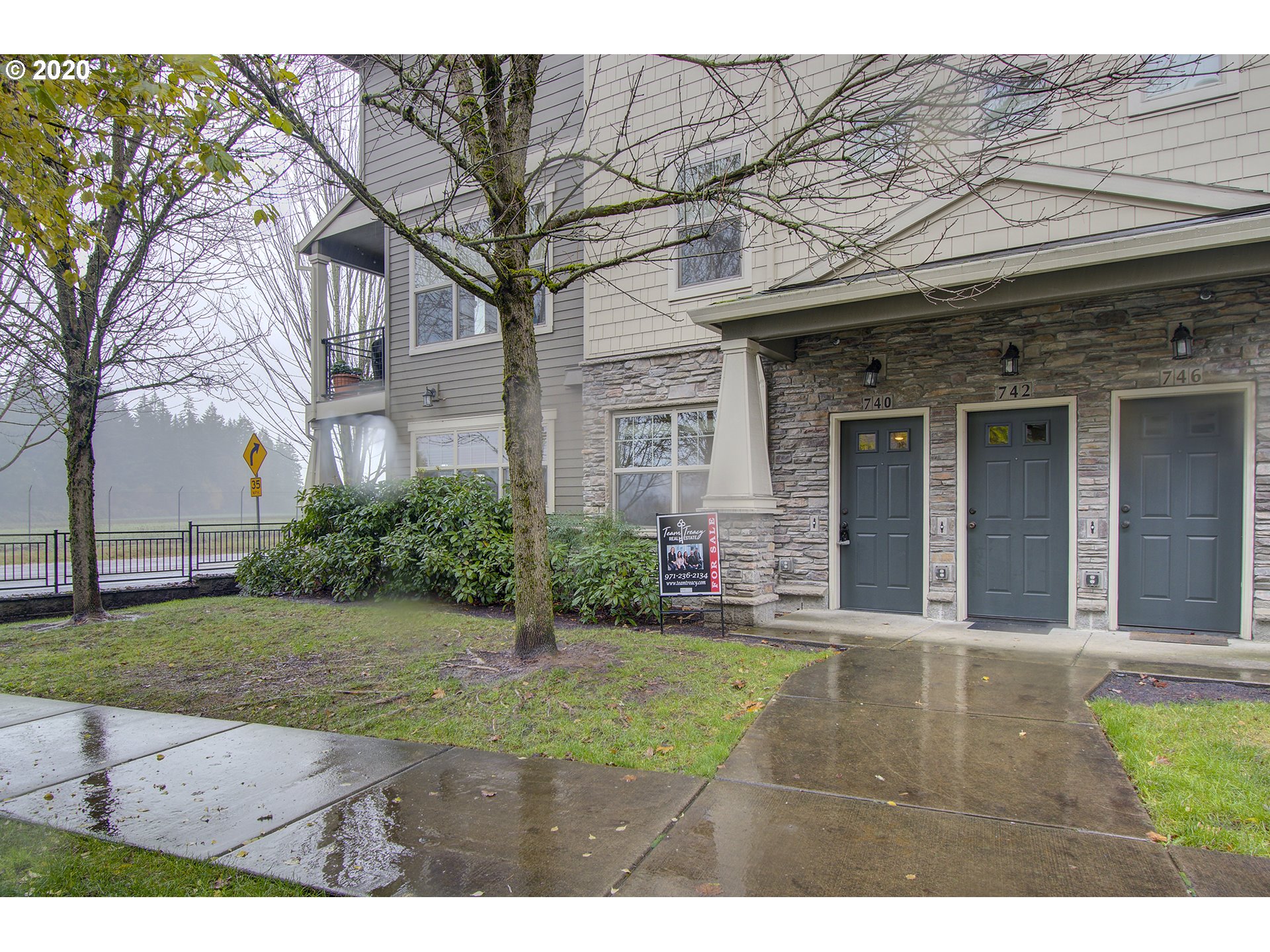 Photo #4: 20450959 Listing 