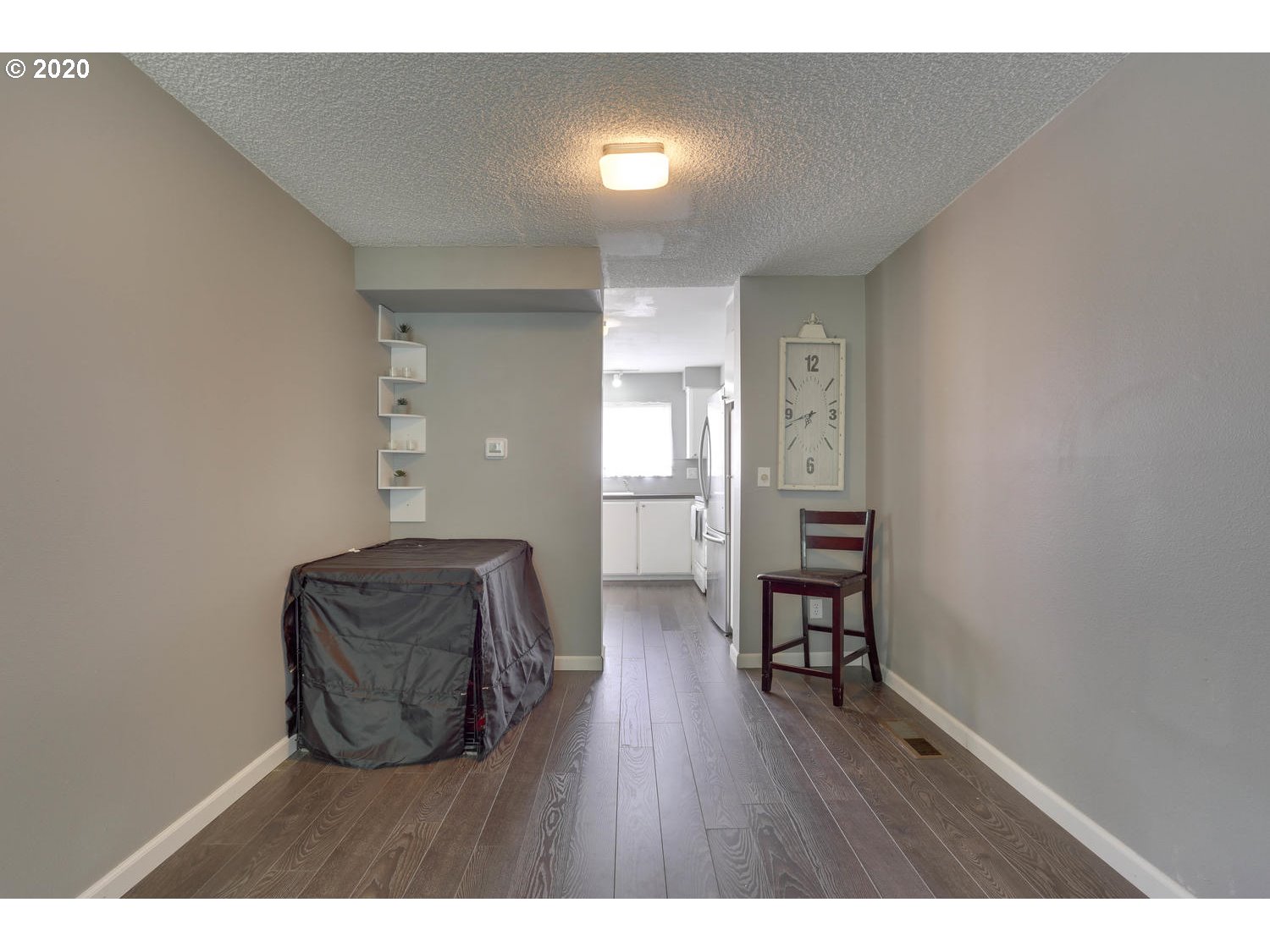 Photo #6: 20457381 Listing 