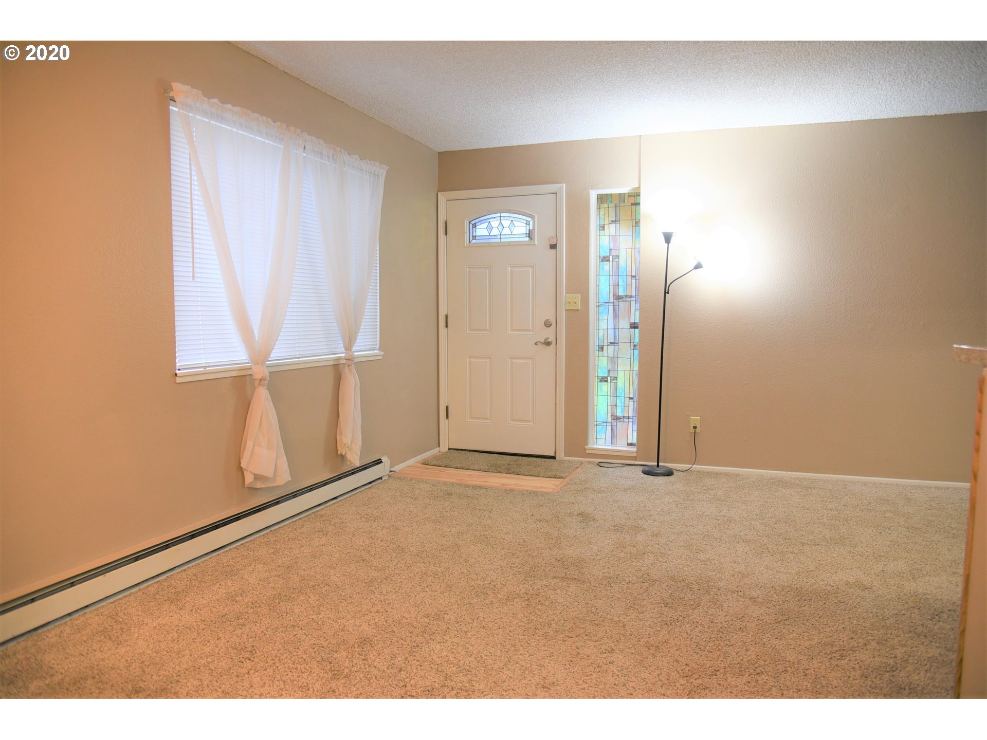Photo #5: 20461360 Listing 
