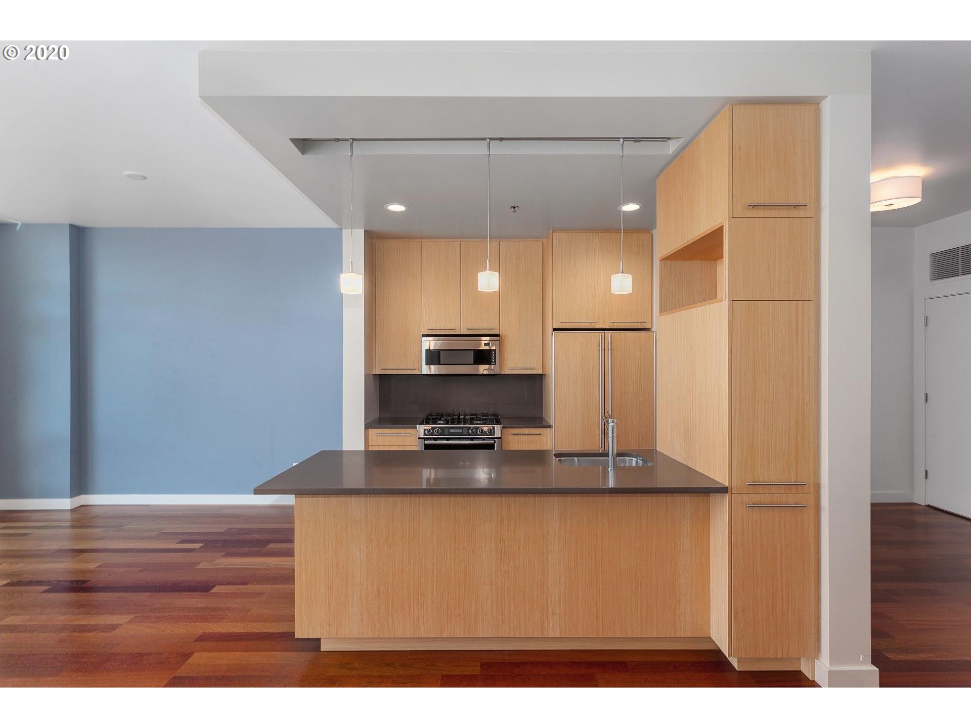Photo #6: 20462997 Listing 