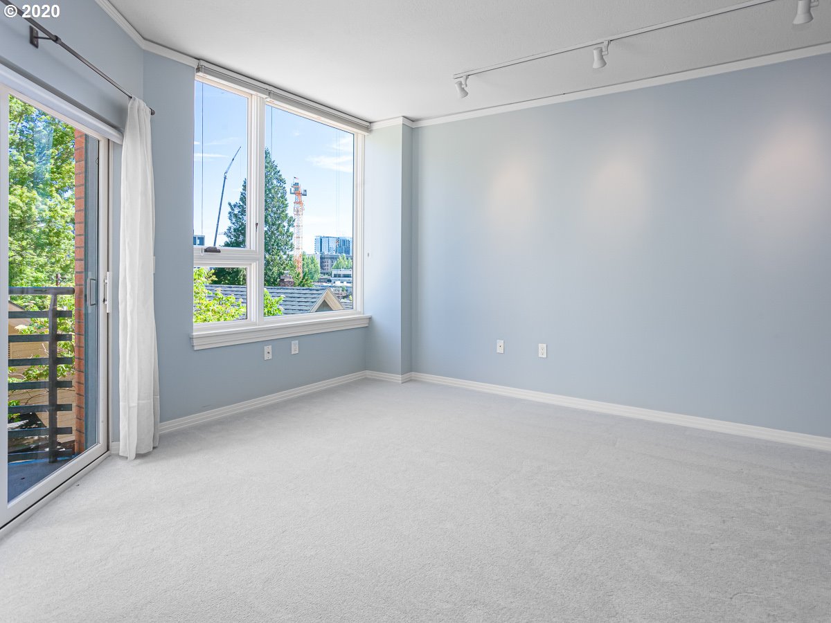 Photo #5: 20465742 Listing 