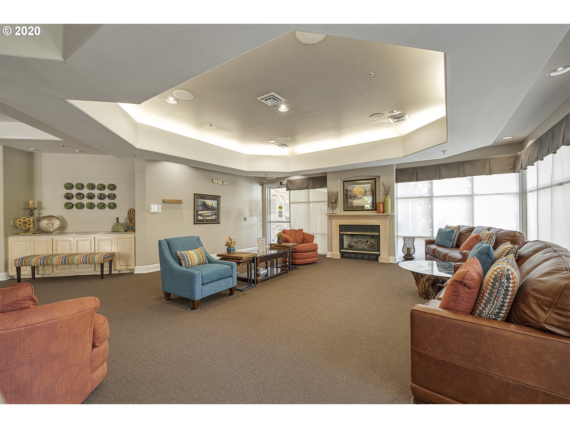 Photo #4: 20469606 Listing 