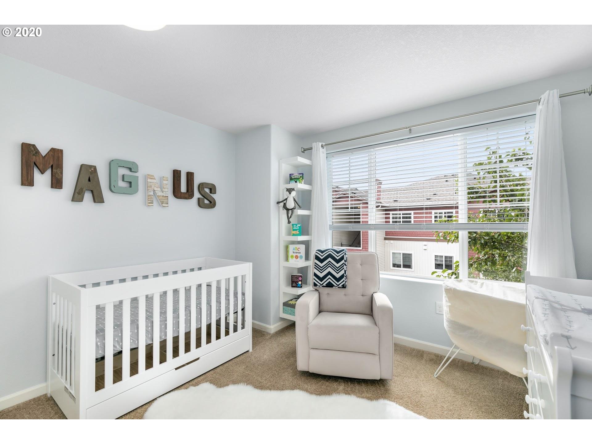 Photo #6: 20470418 Listing 