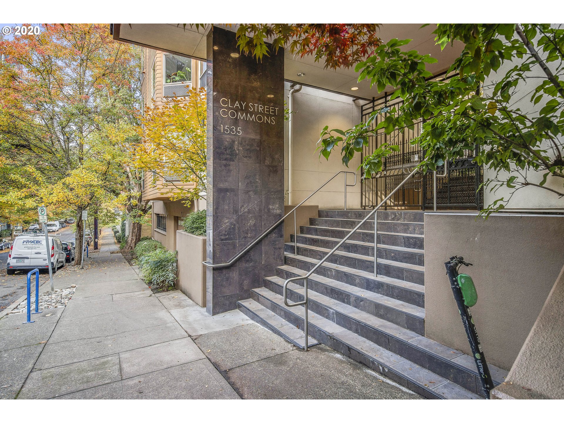 Photo #3: 20470610 Listing 
