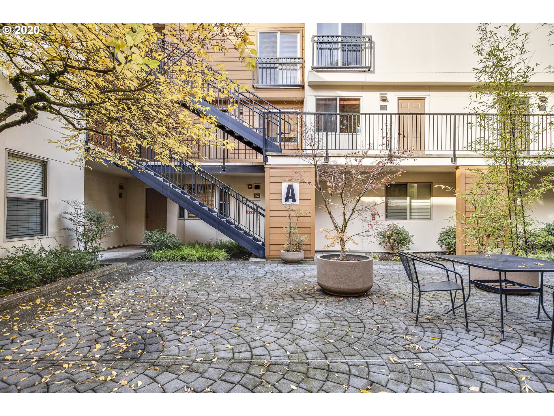 Photo #5: 20470610 Listing 