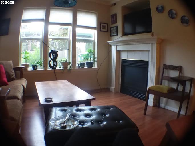 Photo #6: 20470962 Listing 