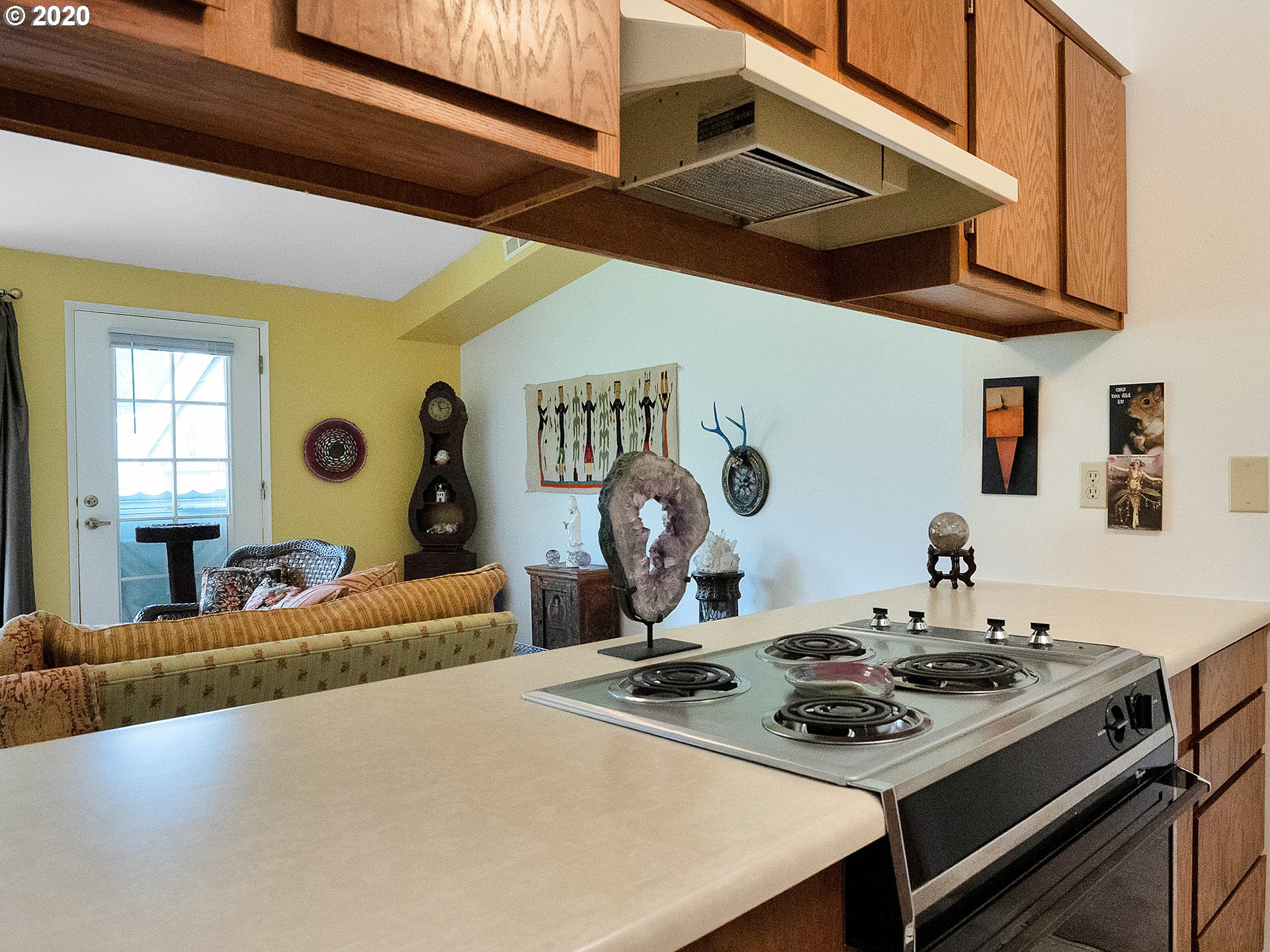 Photo #5: 20473054 Listing 