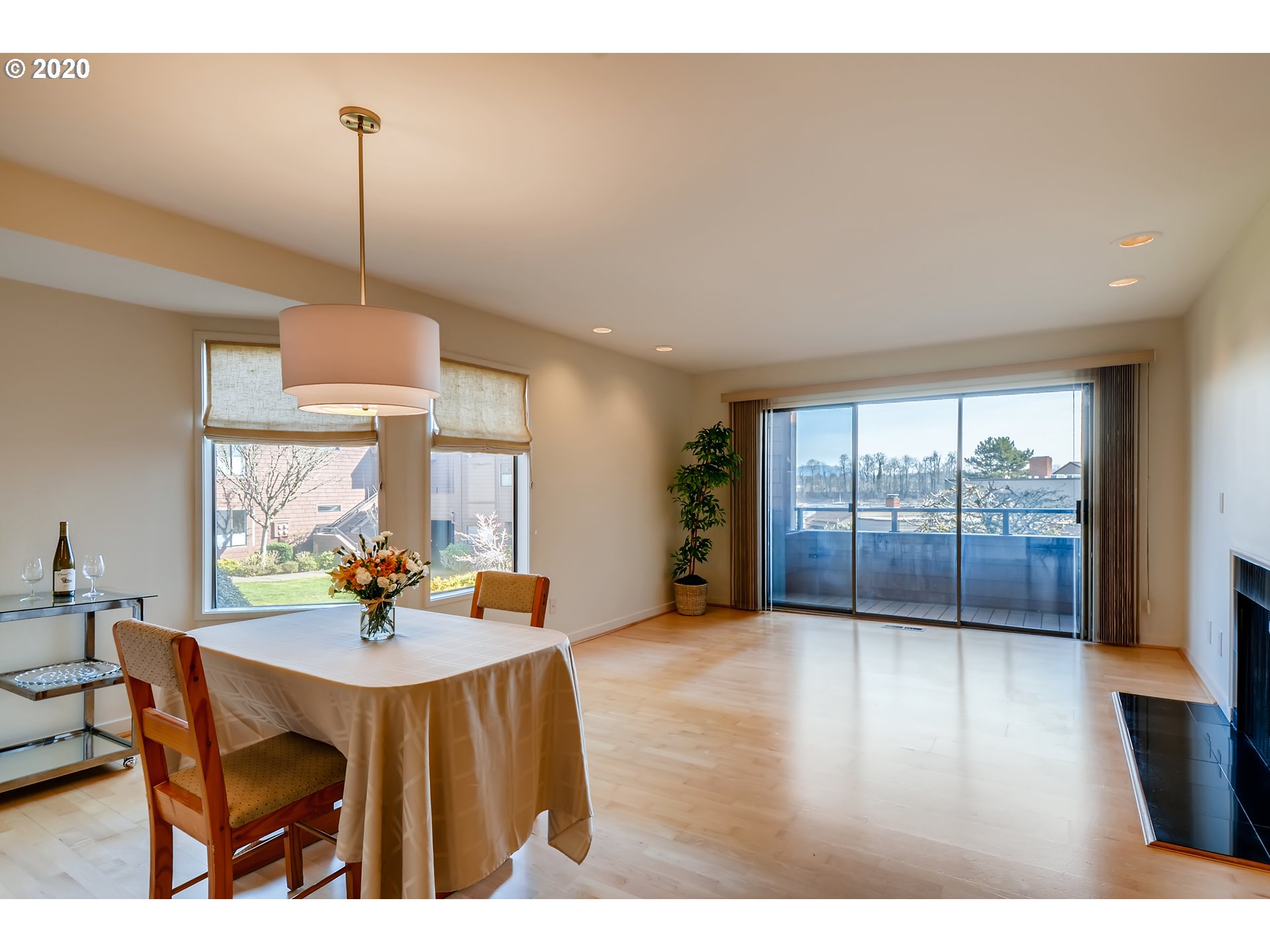 Photo #3: 20475146 Listing 