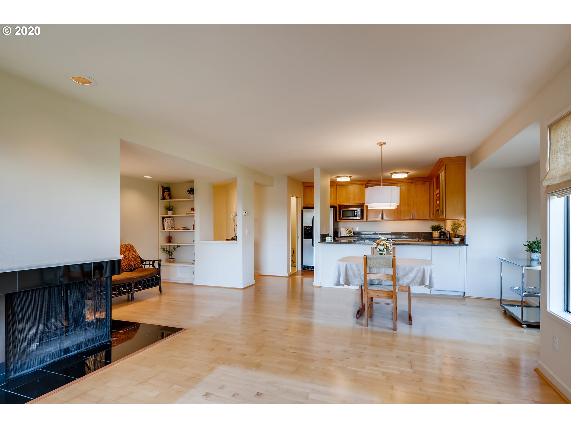 Photo #6: 20475146 Listing 