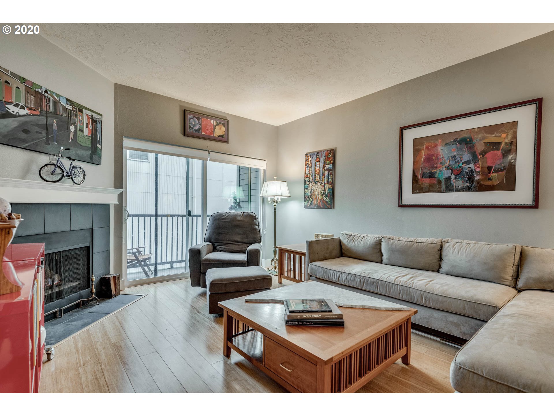 Photo #3: 20482729 Listing 