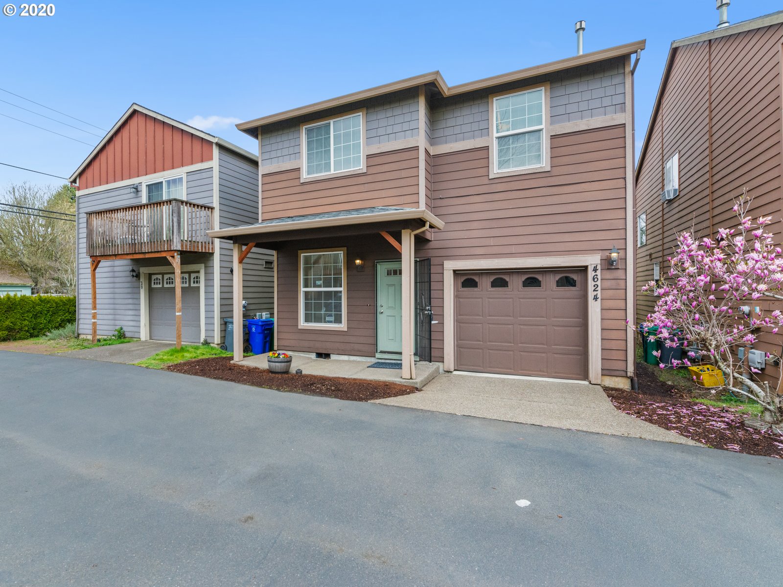 Photo #4: 20486887 Listing 