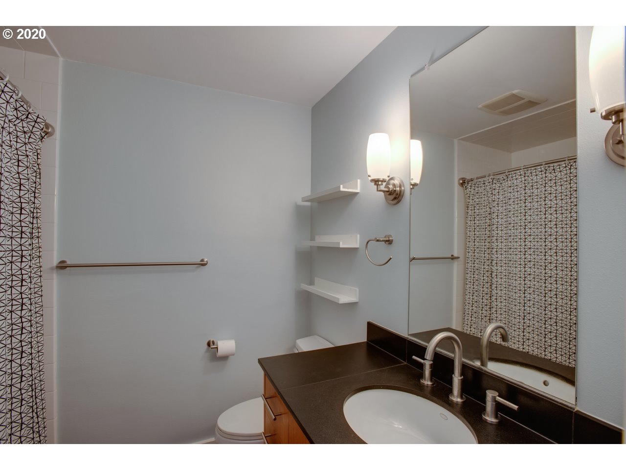 Photo #3: 20489541 Listing 