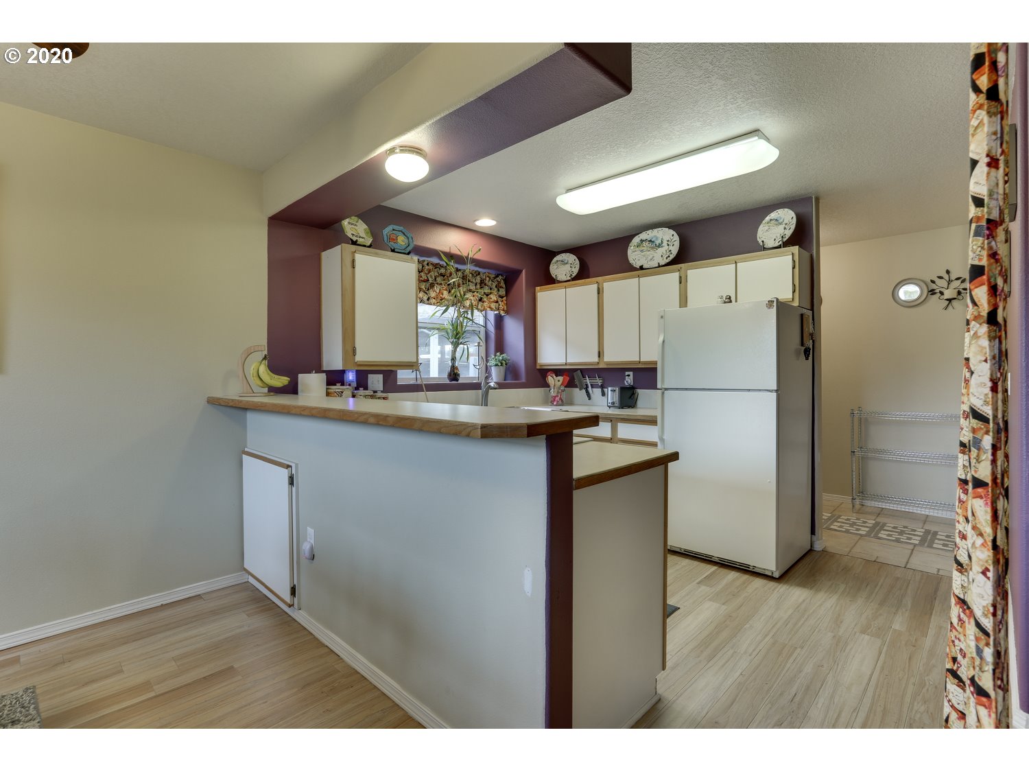 Photo #6: 20493410 Listing 