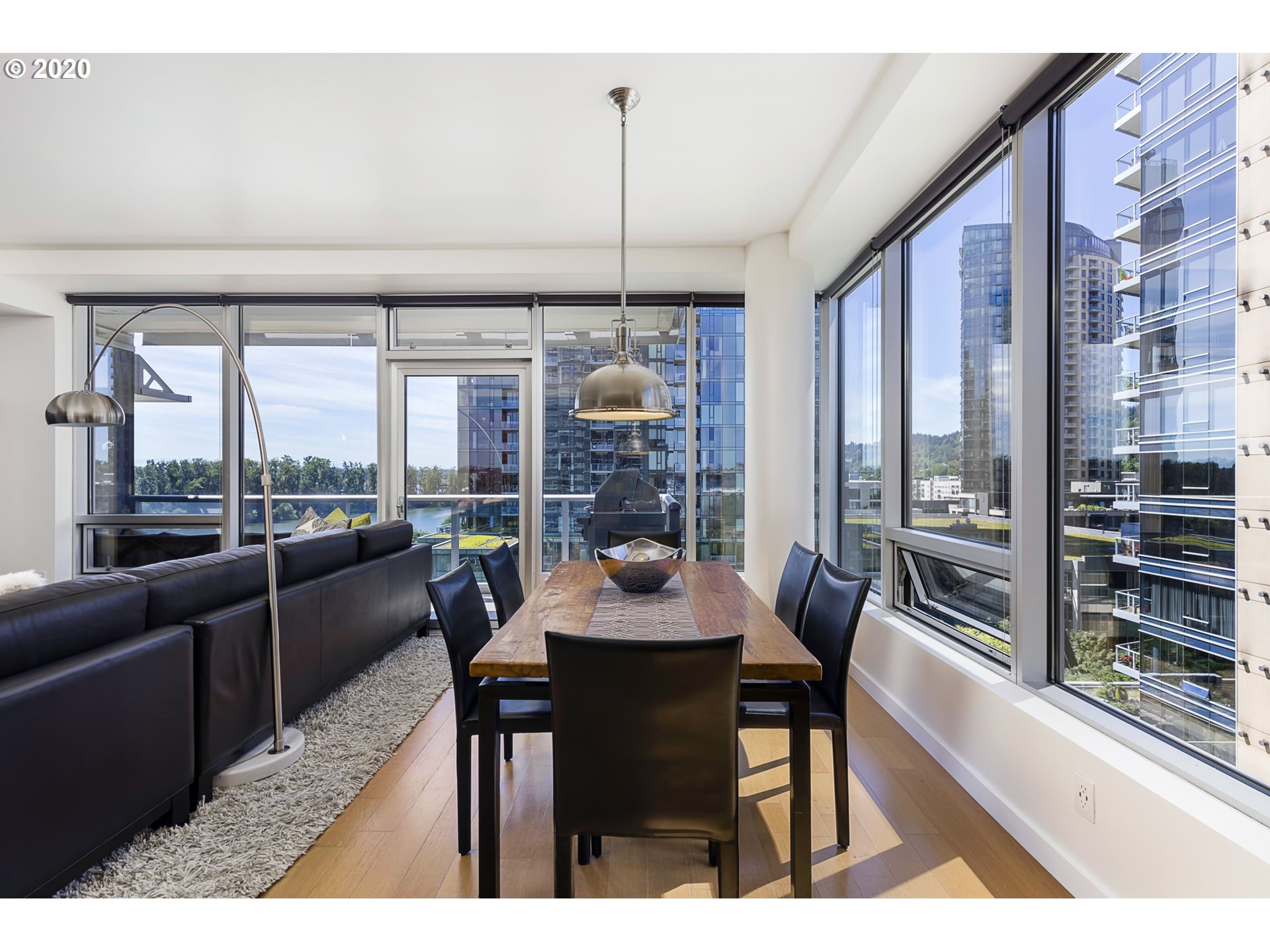 Photo #4: 20495868 Listing 
