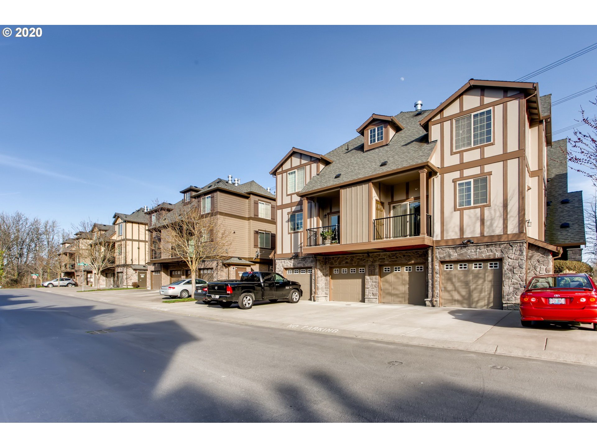 Photo #2: 20496636 Listing 