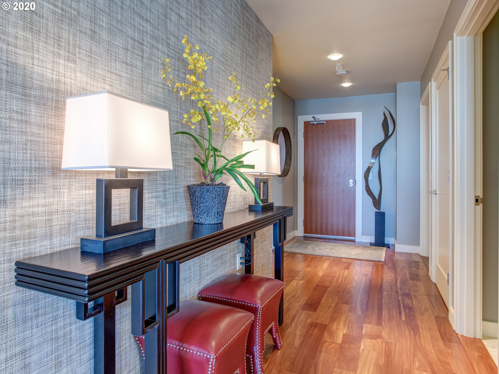 Photo #5: 20498655 Listing 