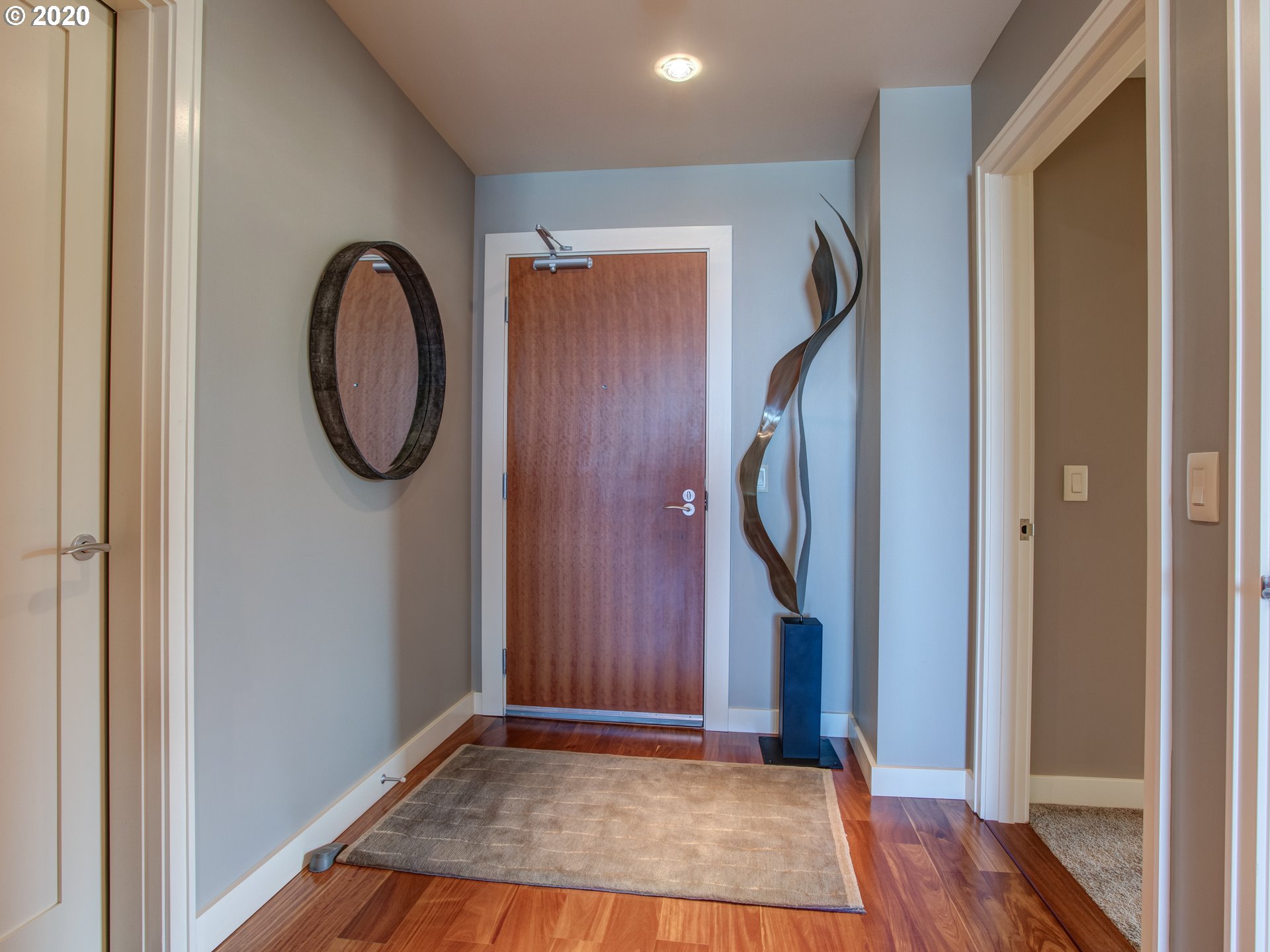 Photo #4: 20498655 Listing 