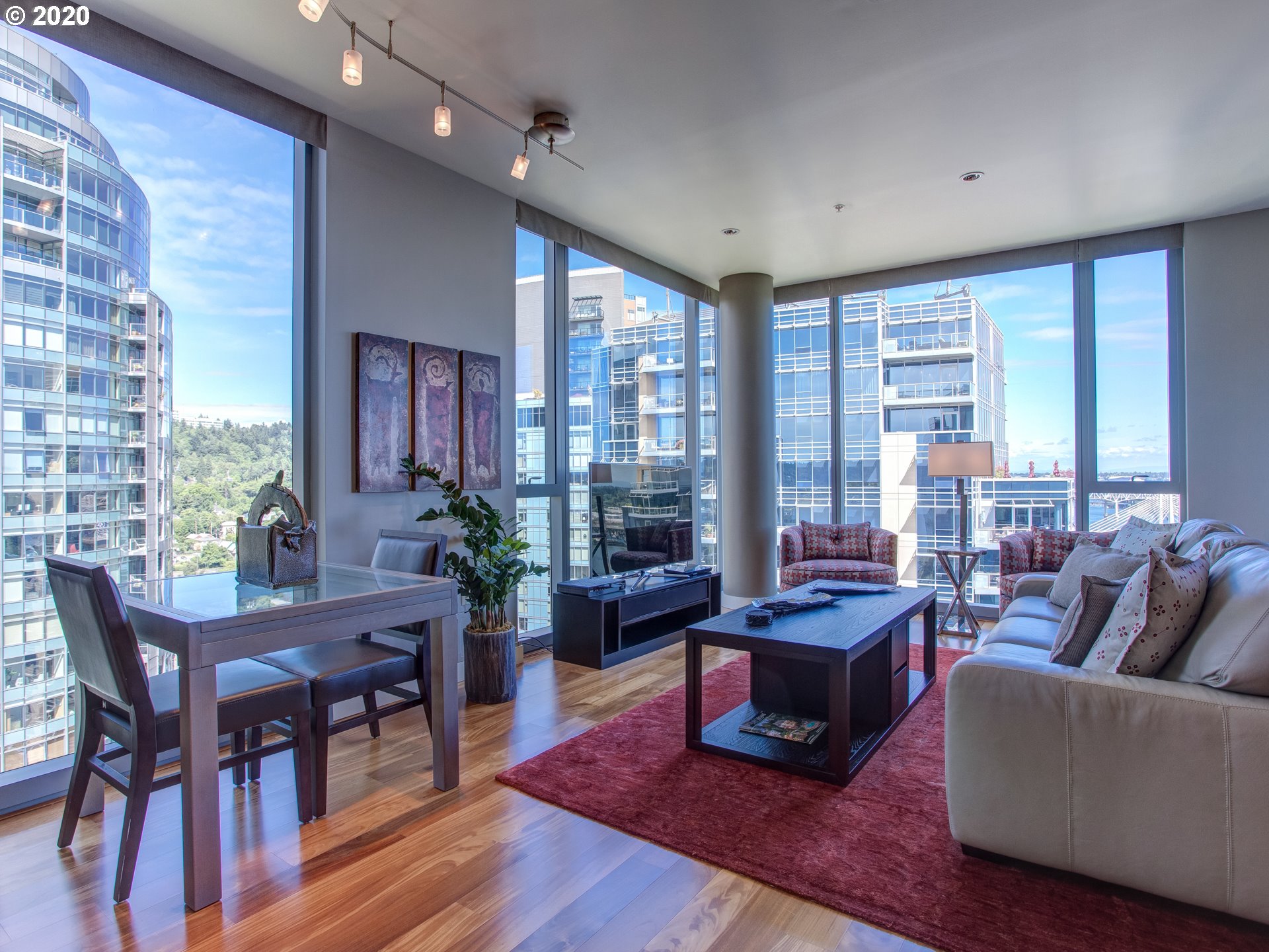 Photo #6: 20498655 Listing 