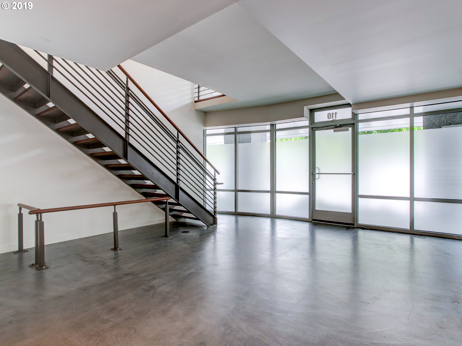 Photo #3: 20500620 Listing 