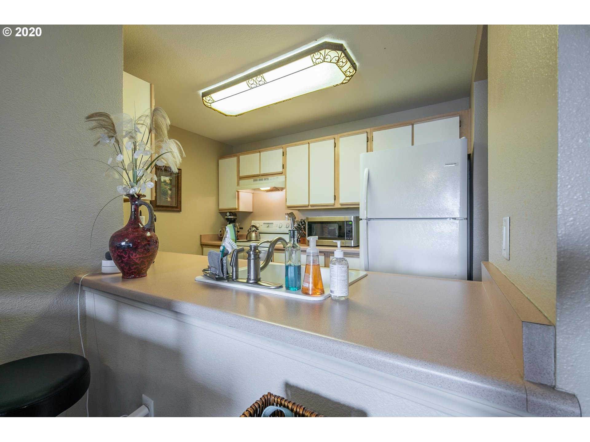 Photo #6: 20504151 Listing 