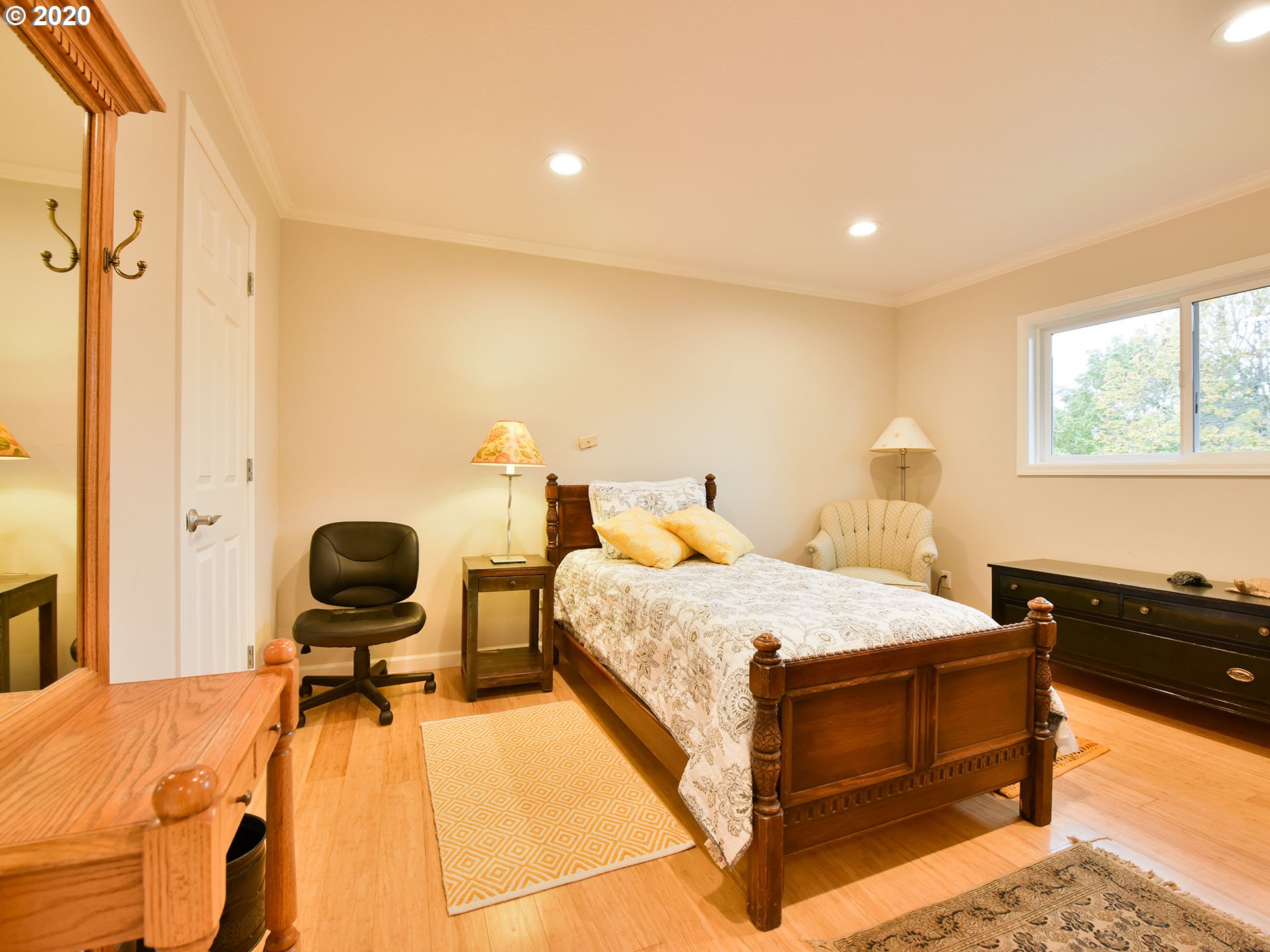 Photo #5: 20507634 Listing 