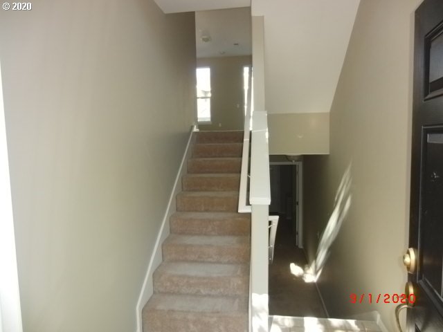 Photo #3: 20508057 Listing 