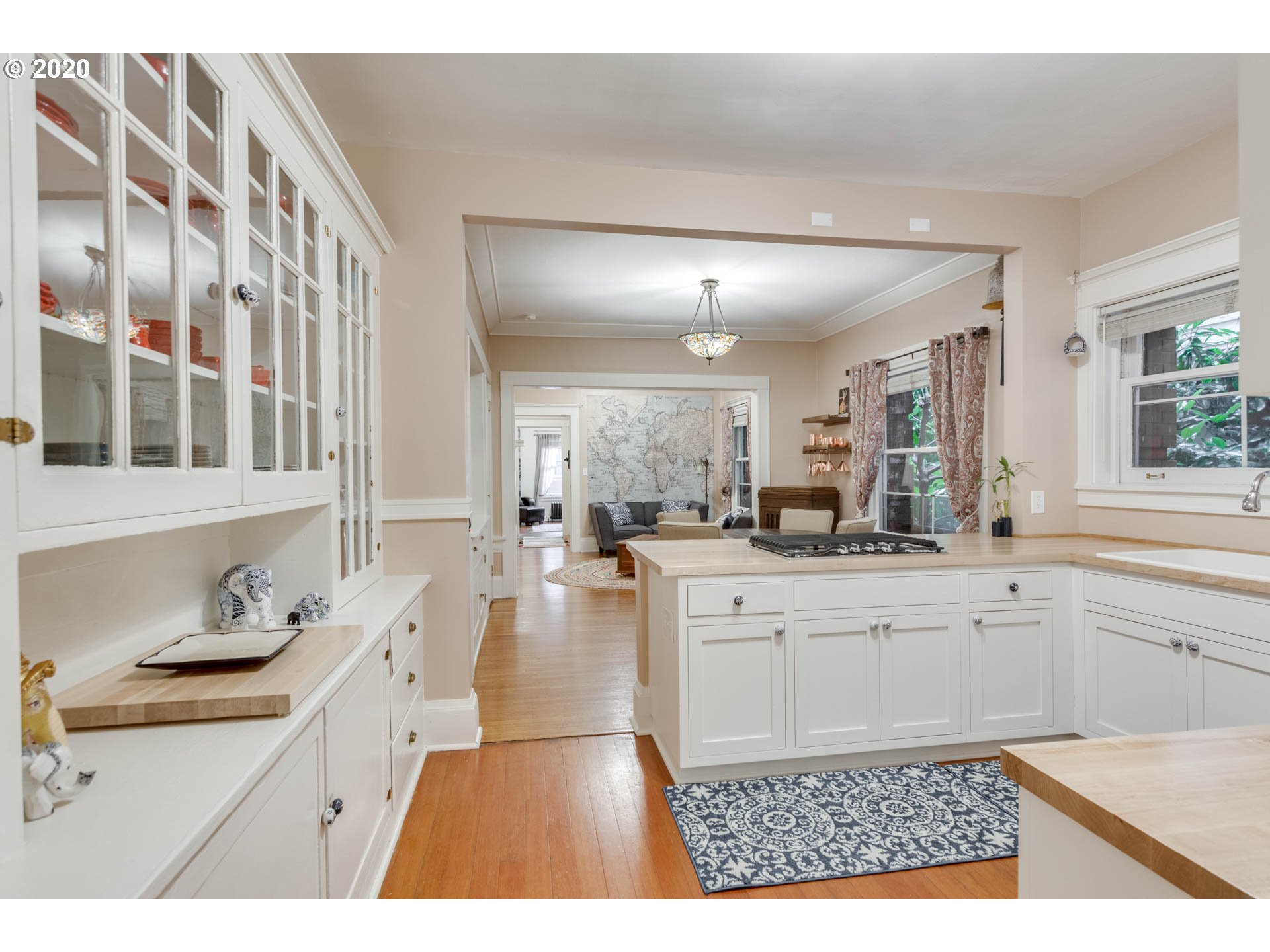 Photo #6: 20512712 Listing 