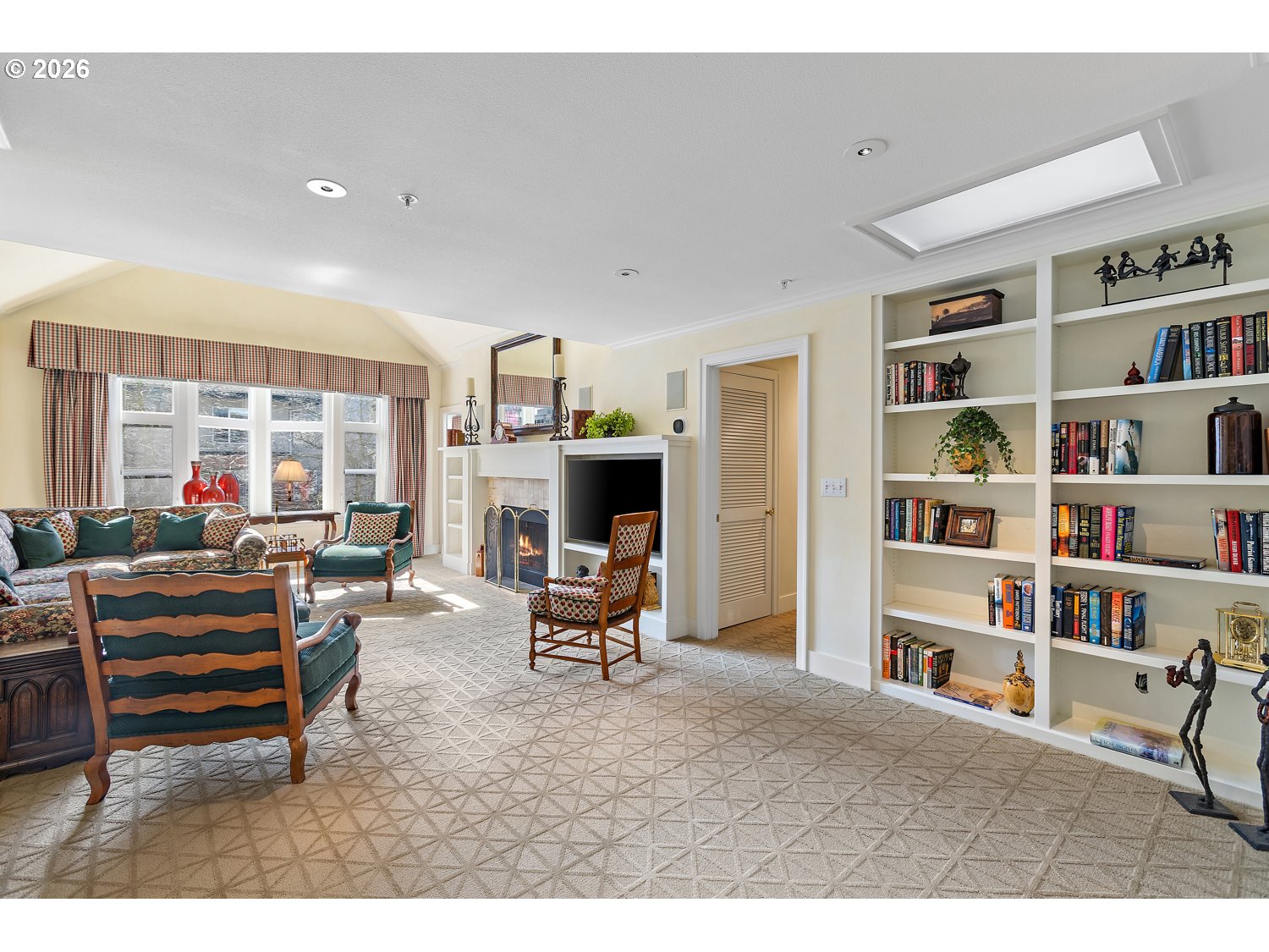 Photo #7: 205173824 Listing: Photo #7