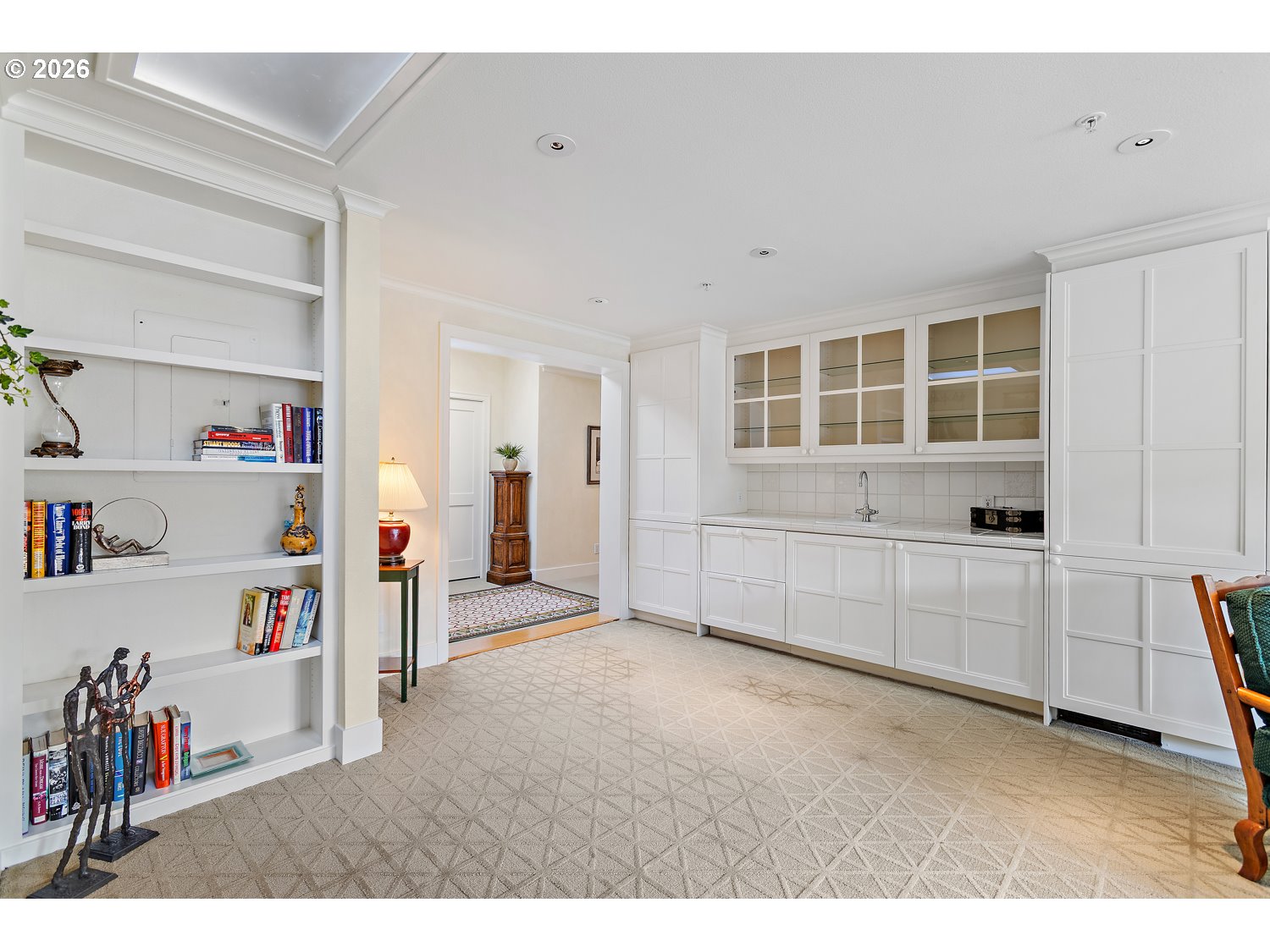 Photo #8: 205173824 Listing: Photo #8