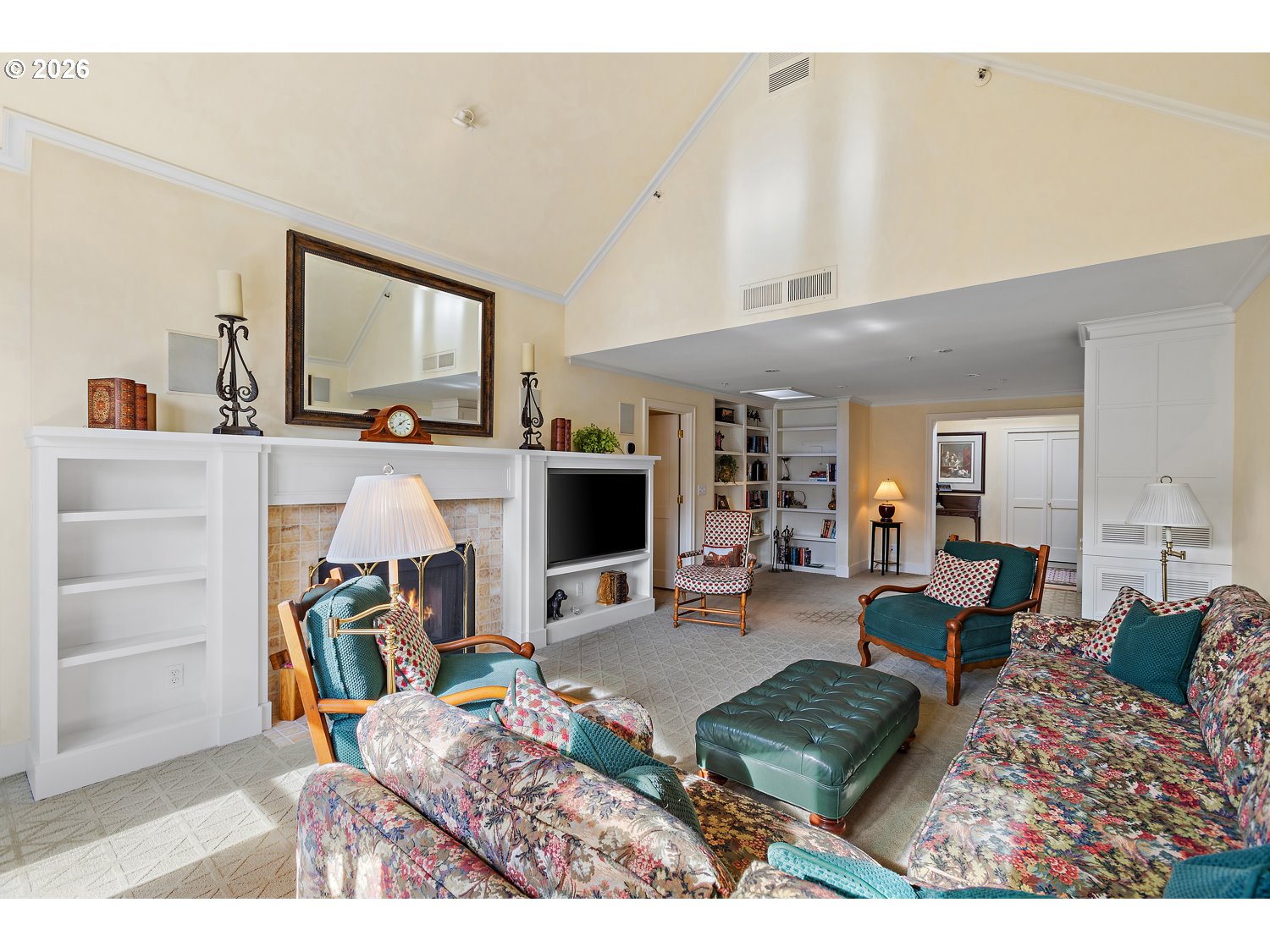 Photo #9: 205173824 Listing: Photo #9