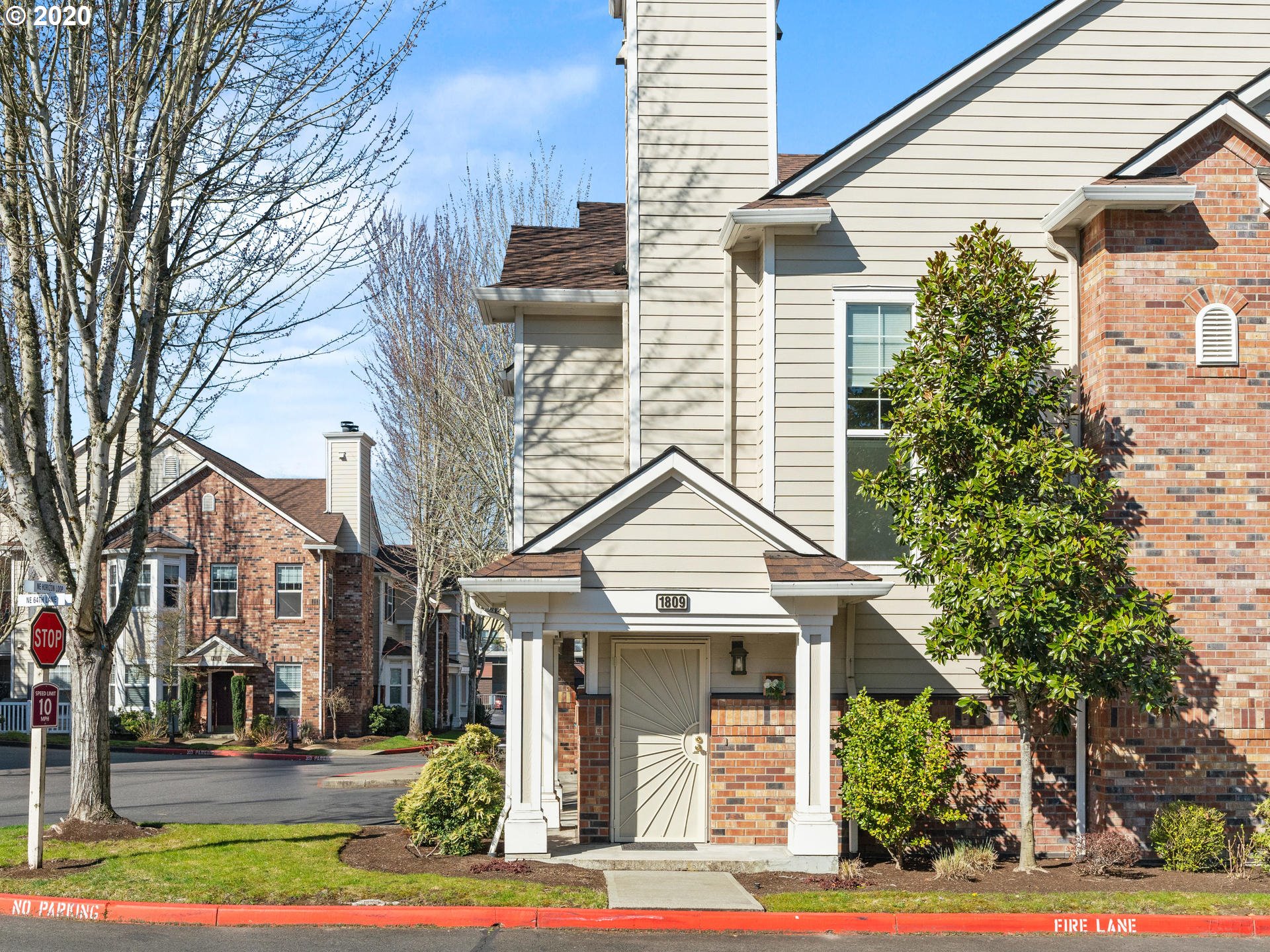 Photo #2: 20526336 Listing 