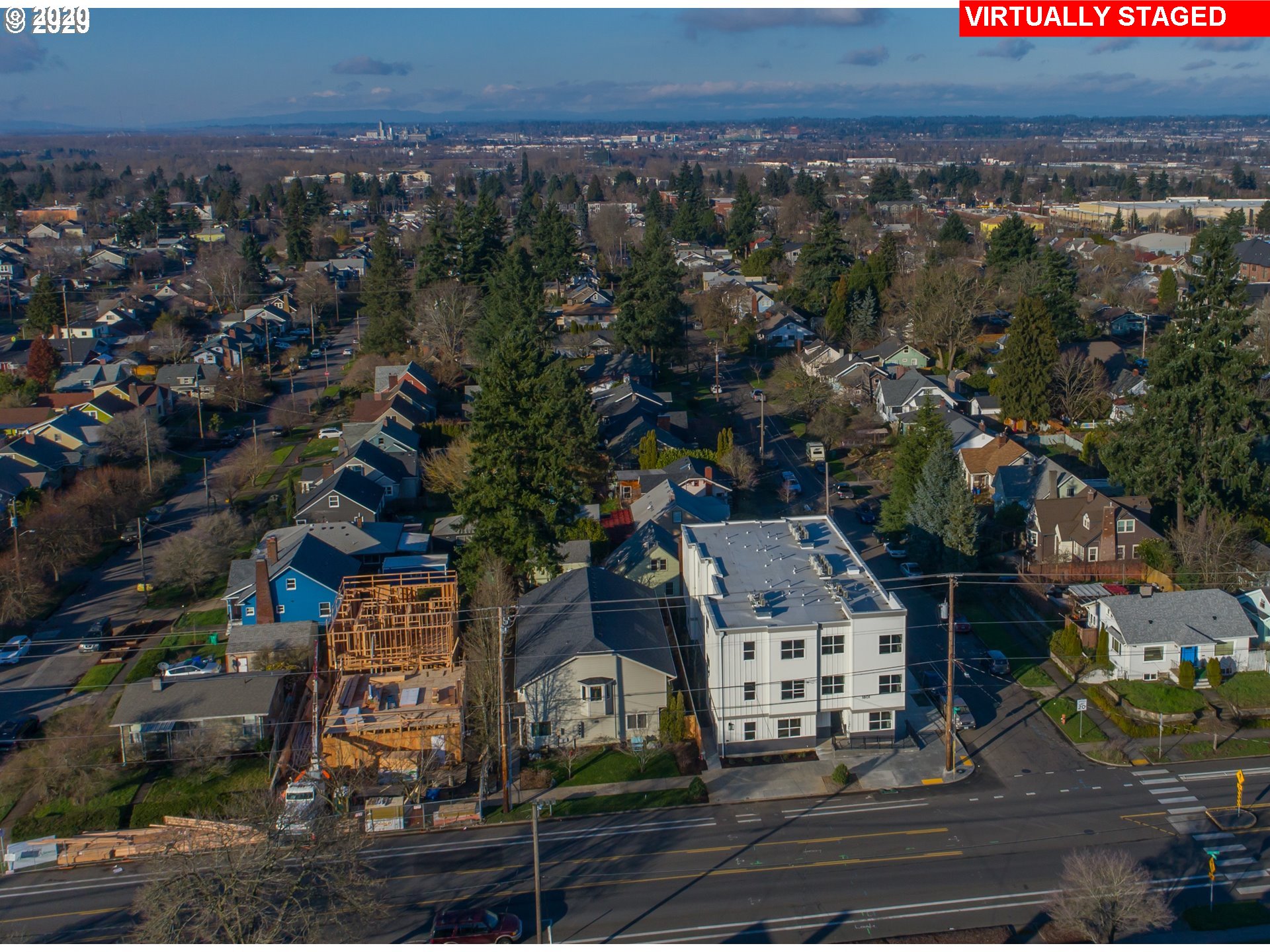 Photo #2: 20527326 Listing 