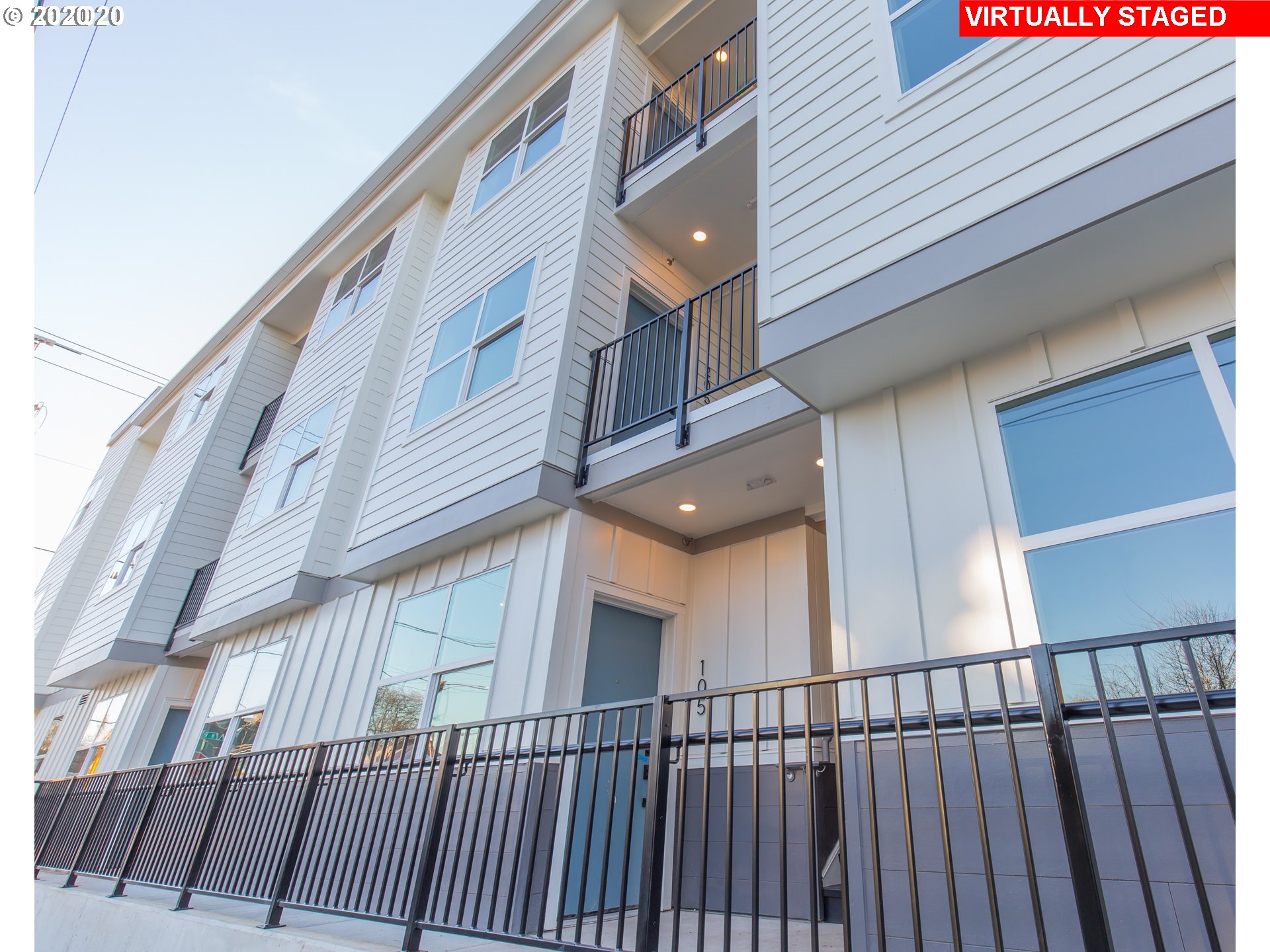 Photo #3: 20527326 Listing 