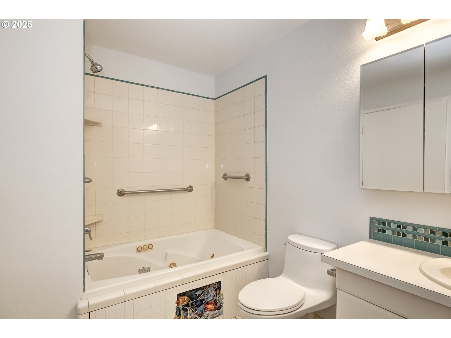 Photo #14: 205278477 Listing: Photo #14