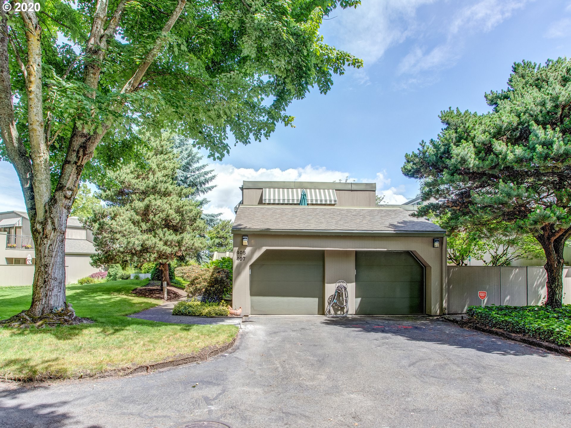 Photo #2: 20533001 Listing 