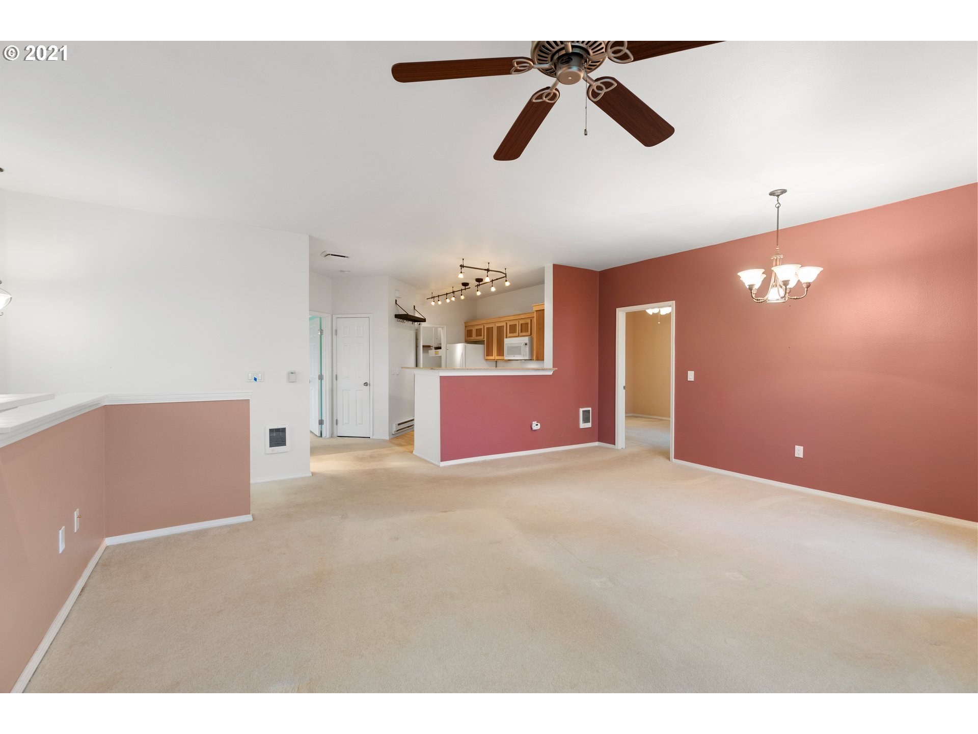 Photo #3: 20538550 Listing 