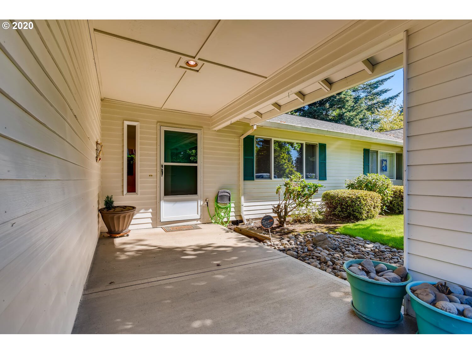 Photo #5: 20539698 Listing 