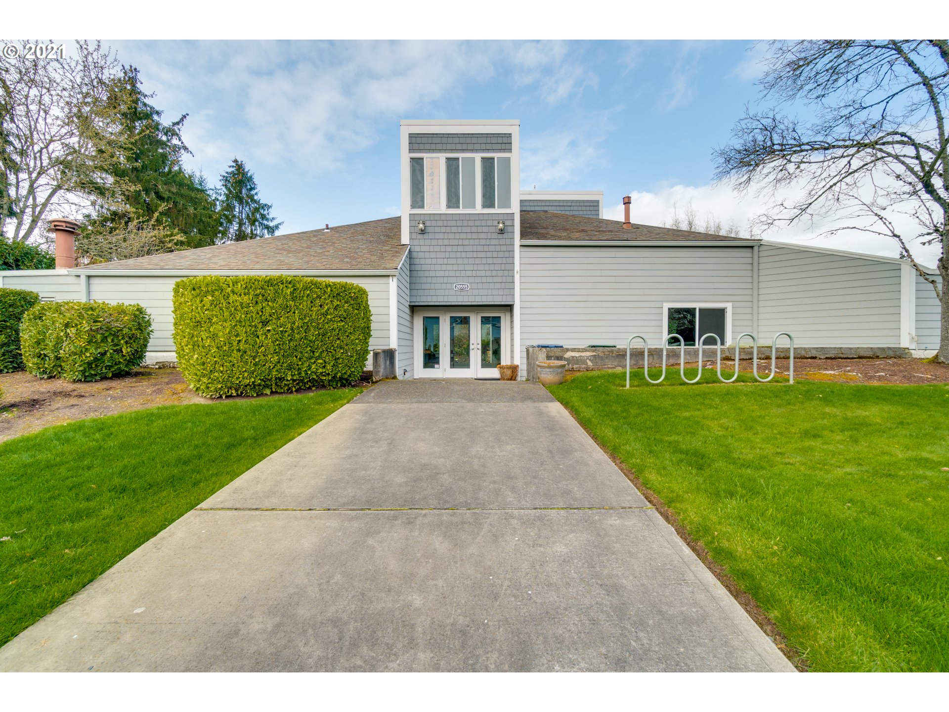 Photo #4: 20544434 Listing 
