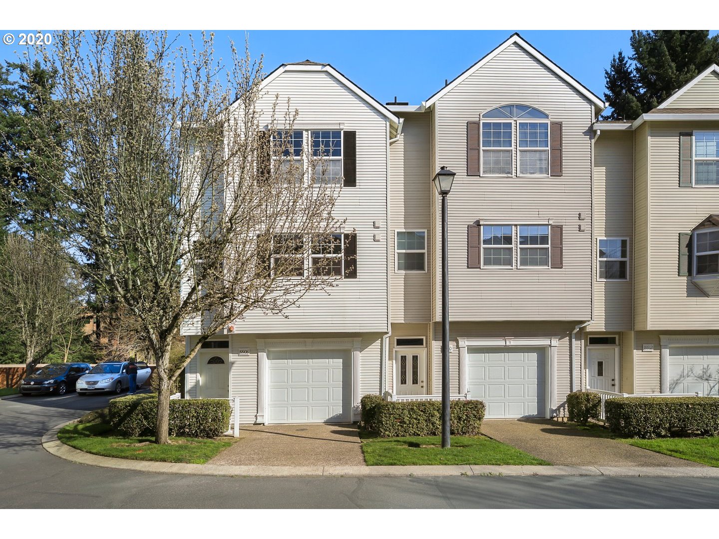 Photo #2: 20545713 Listing 