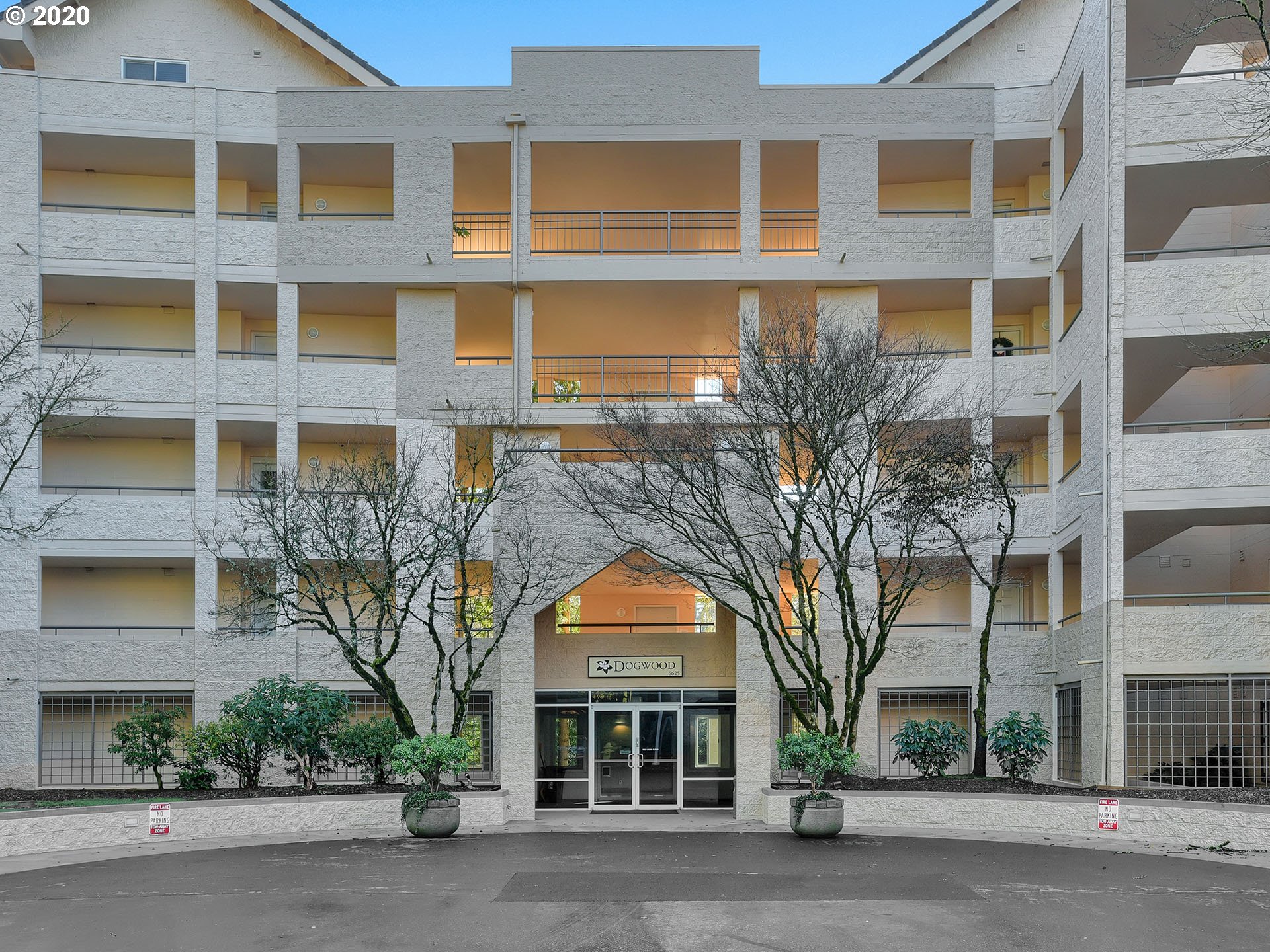 Photo #2: 20553064 Listing 