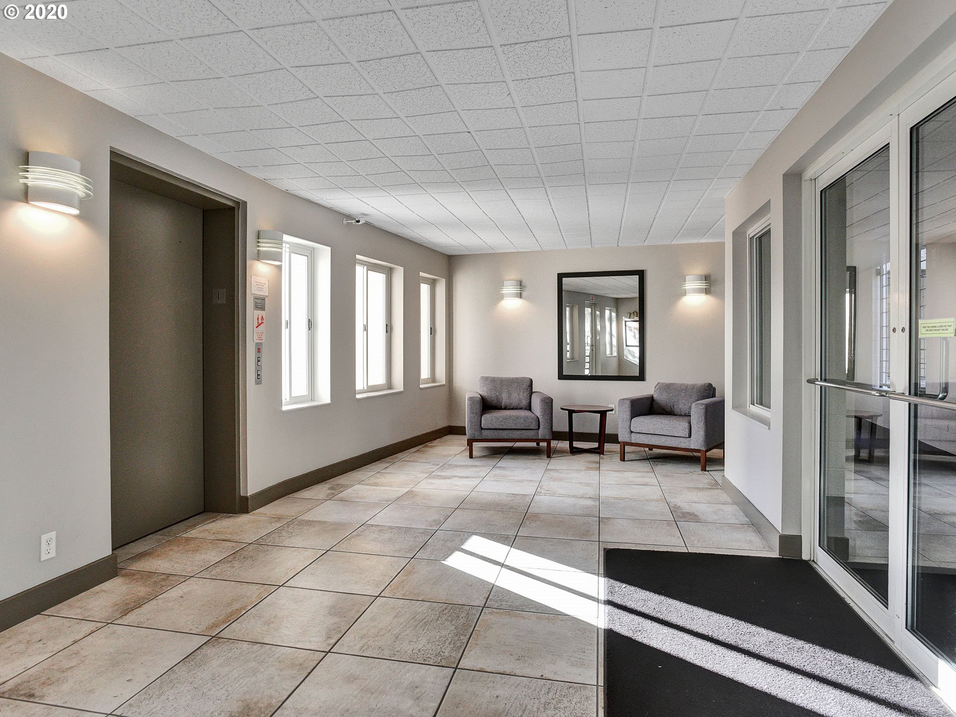 Photo #3: 20553064 Listing 