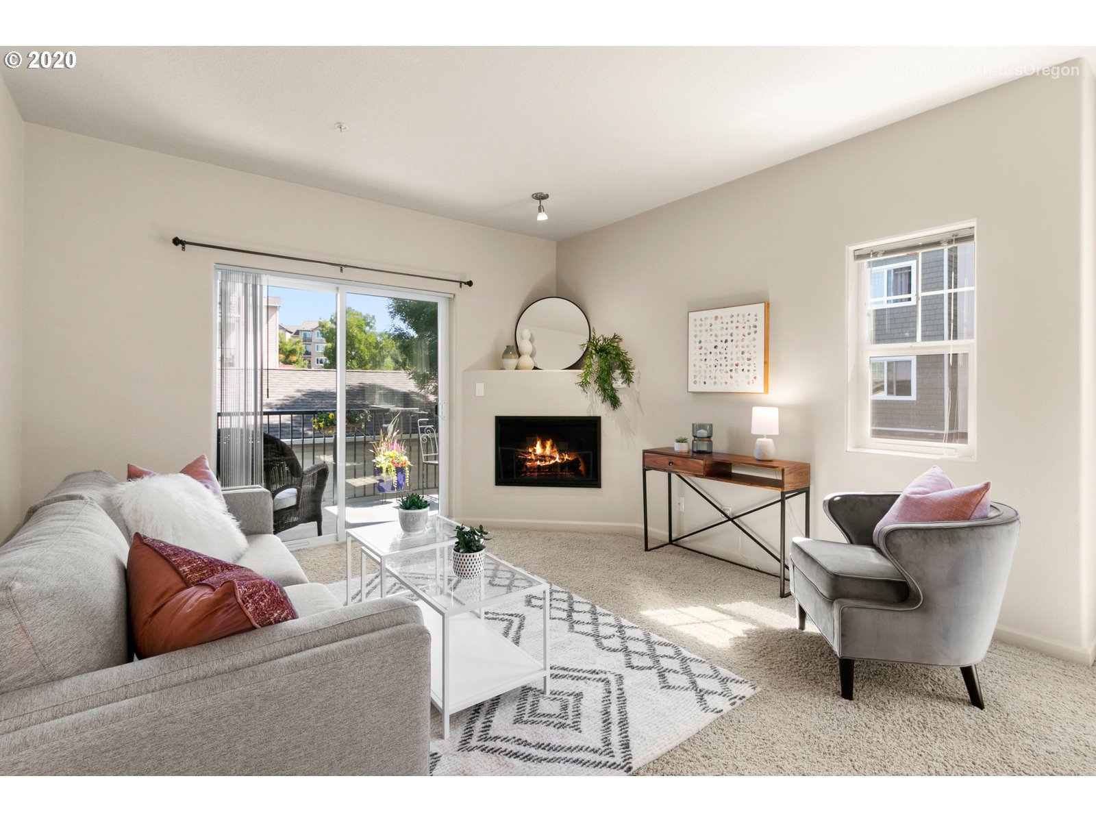 Photo #3: 20553244 Listing 