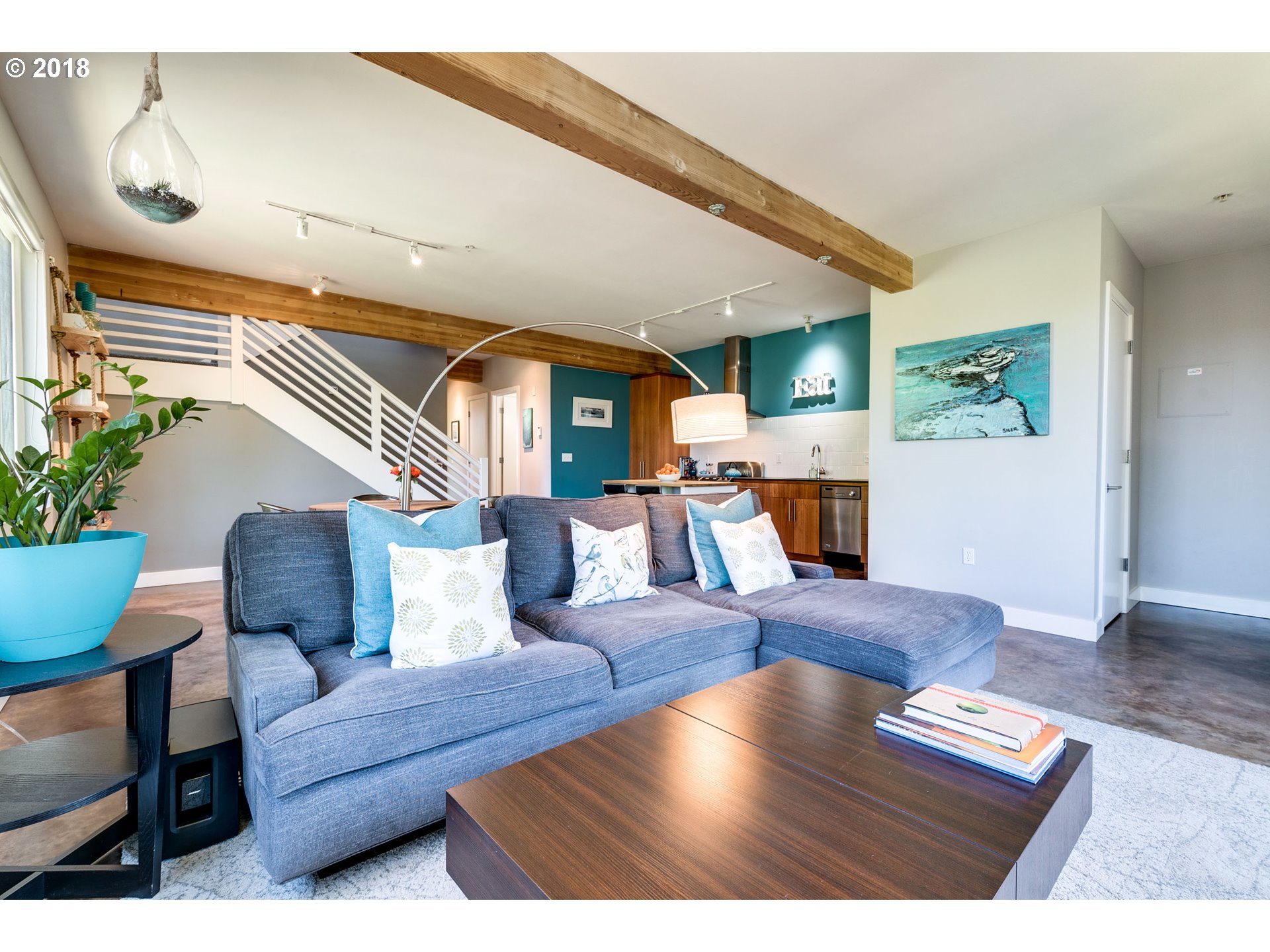 Photo #2: 20553759 Listing 