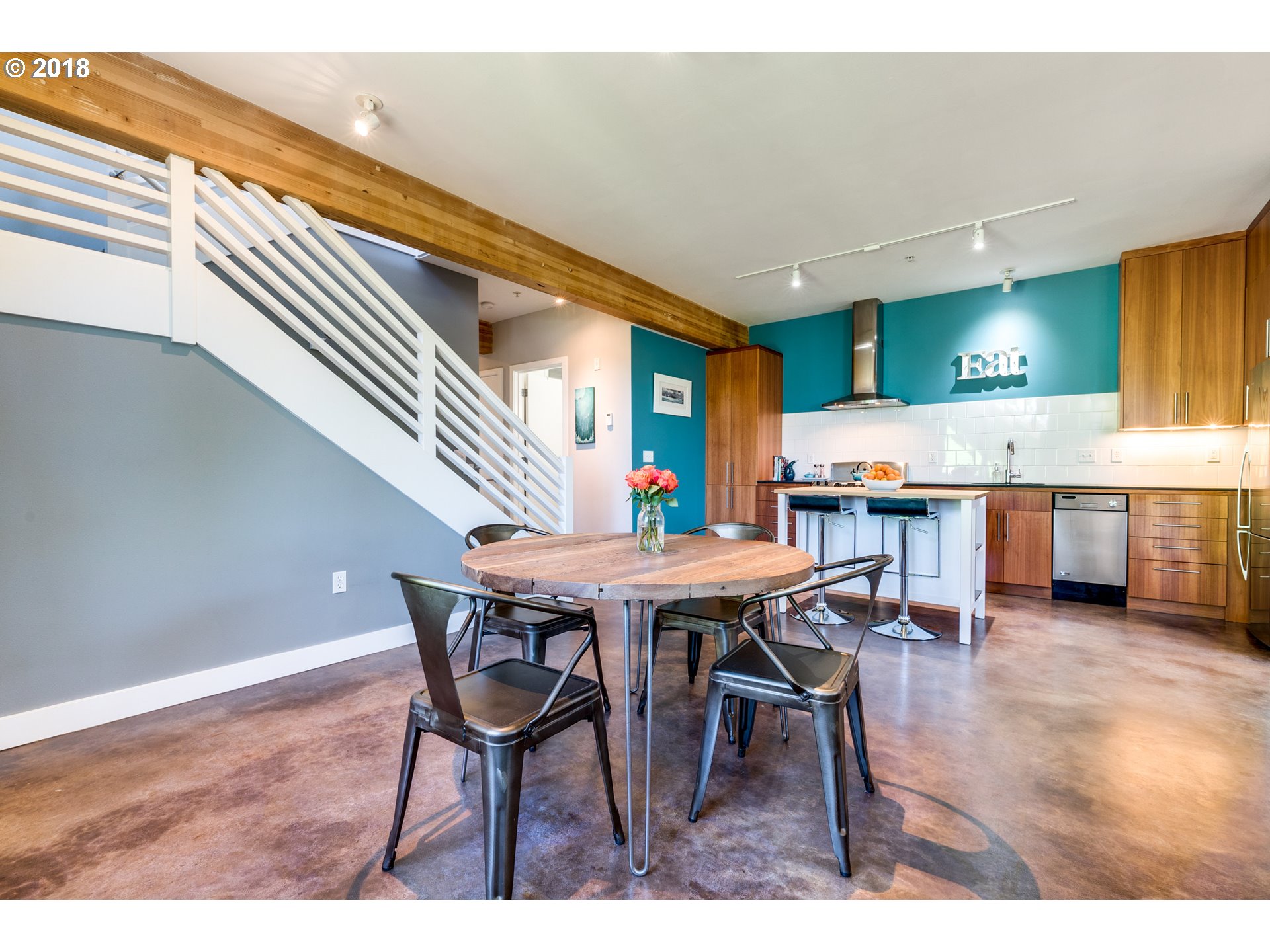 Photo #4: 20553759 Listing 