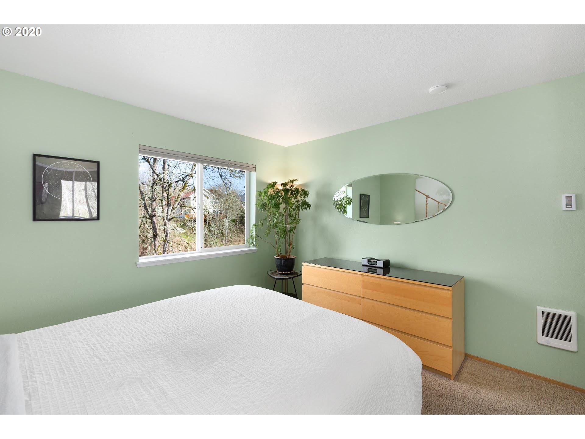 Photo #5: 20554745 Listing 