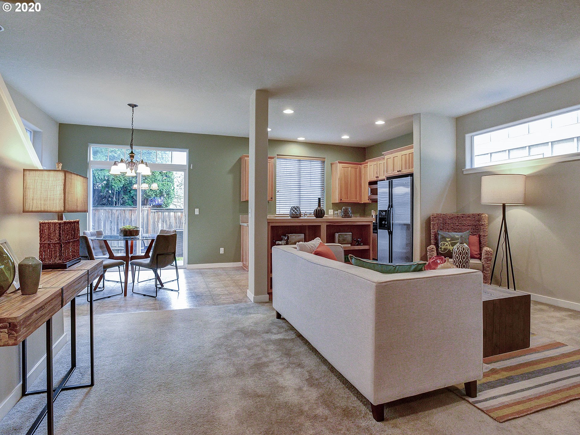 Photo #3: 20558875 Listing 